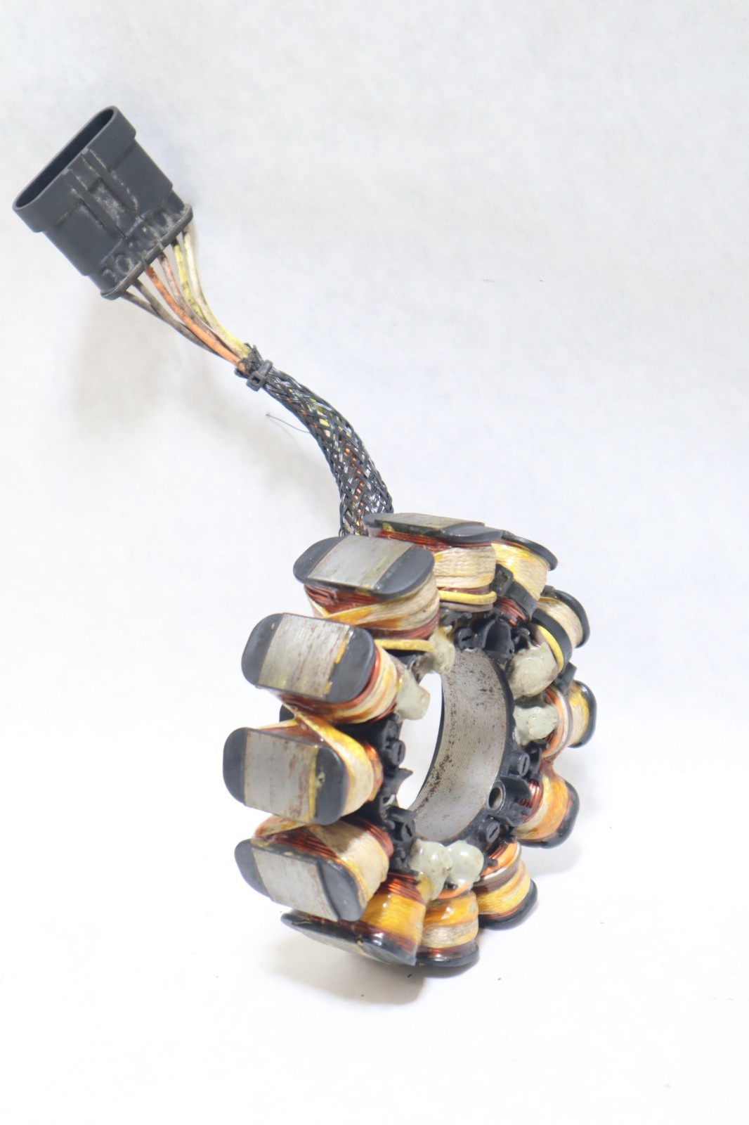 JOHNSON EVINRUDE ETEC 40 50 60 75 90 HP STATOR 586766 586949 2004 THRU 2012 - Image 8