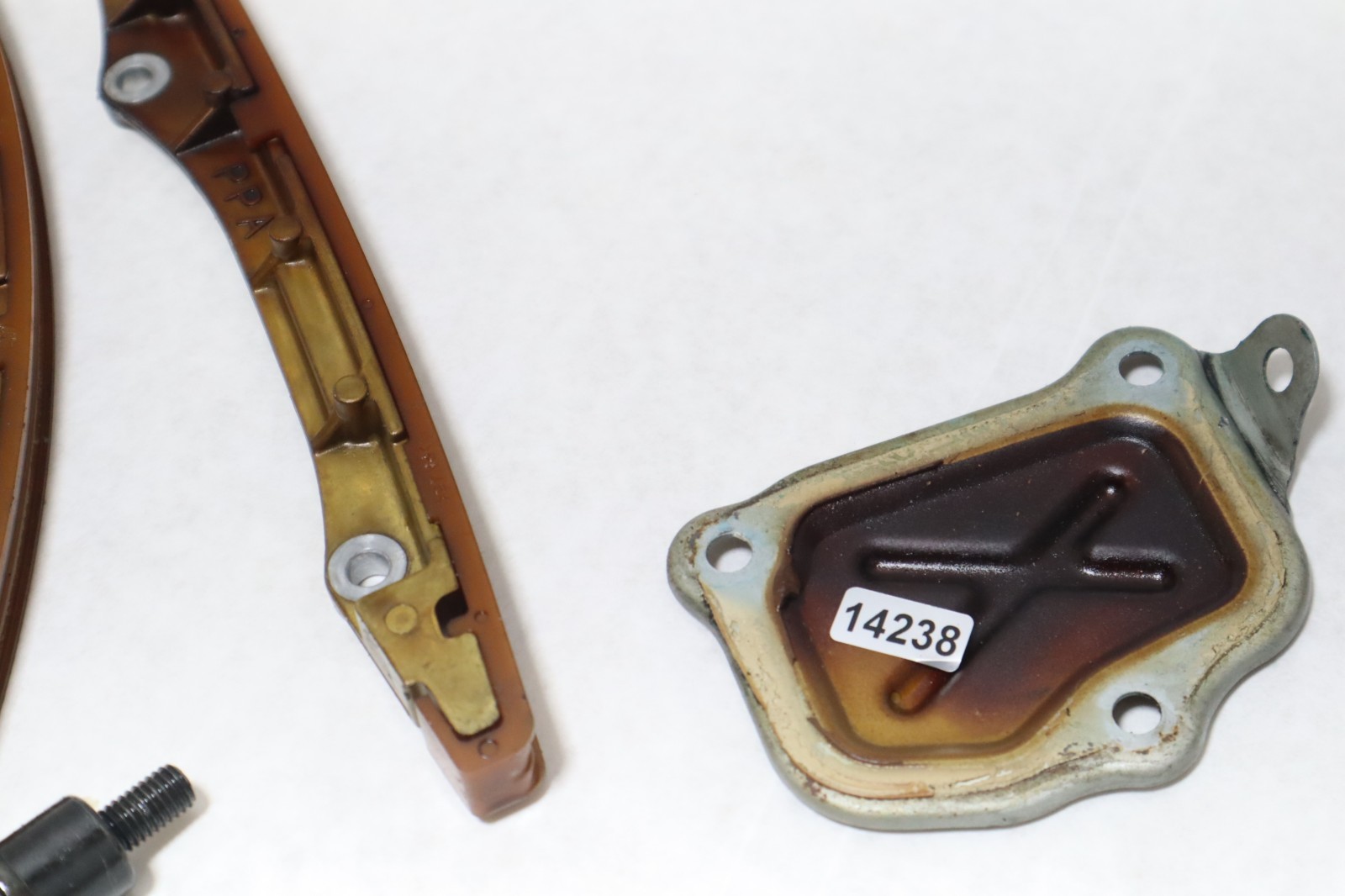 Honda BF150A outboard timing chain and guides - Image 5