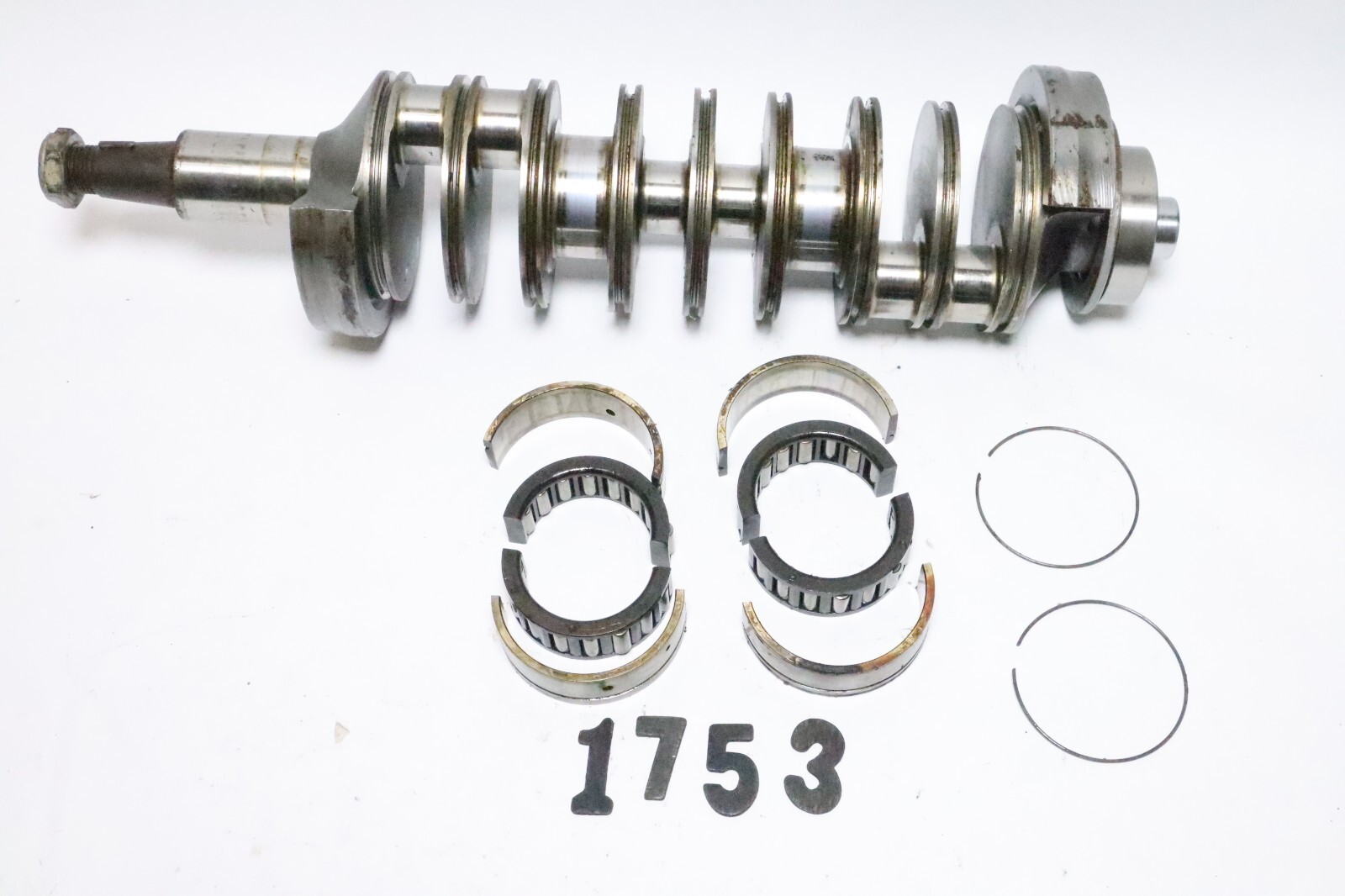 Evinrude Johnson outboard motor crankshaft 150 hp - 235 hp part# 0388306 - Image 2