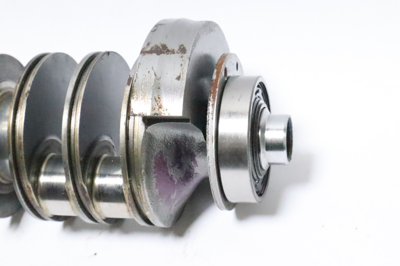 Evinrude Johnson outboard motor crankshaft 150 hp - 235 hp part# 0388306 - Image 9