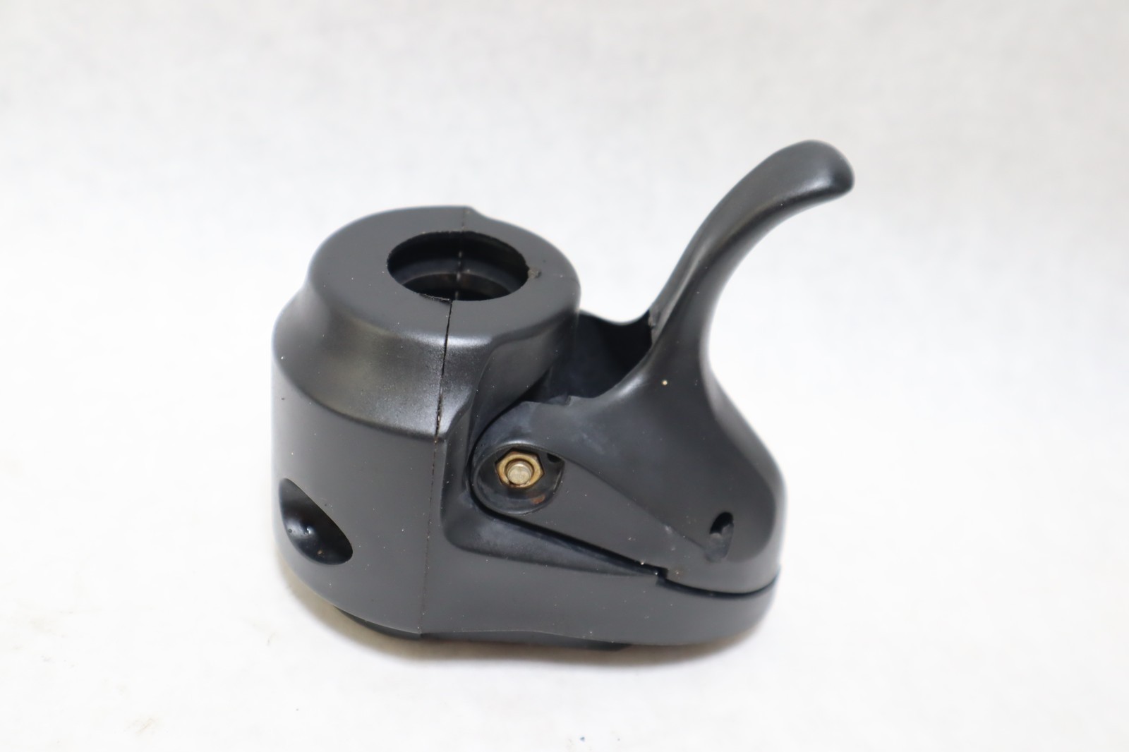 2004 HONDA AQUATRAX F12 R12 THROTTLE LEVER MOUNT THROTTLE HOUSING - Image 20