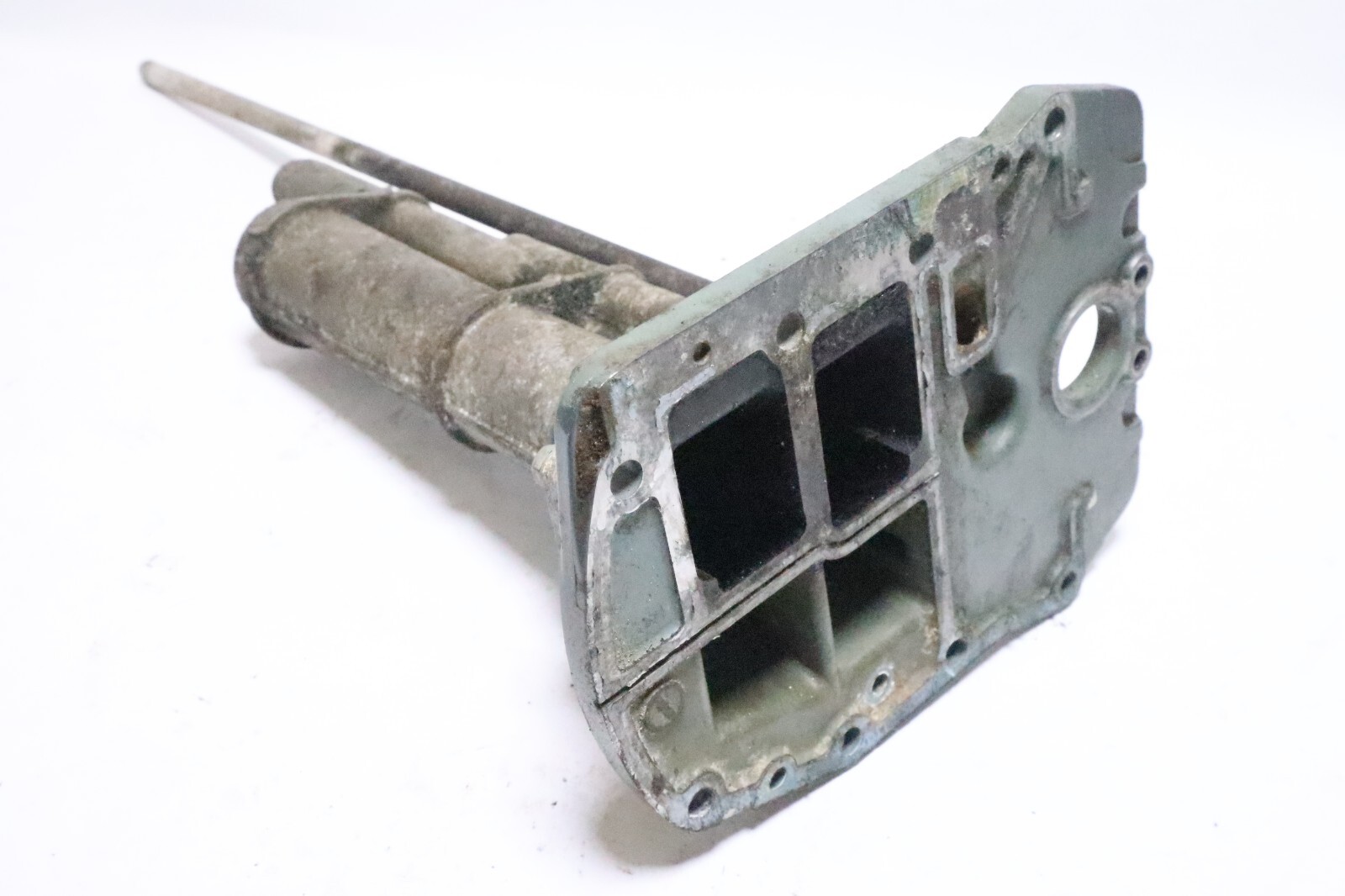 Yamaha 40 HP 2 Stroke Exhaust Plate Assembly PN 6E9-41131-00-5B Fits 1990-1996 - Image 11