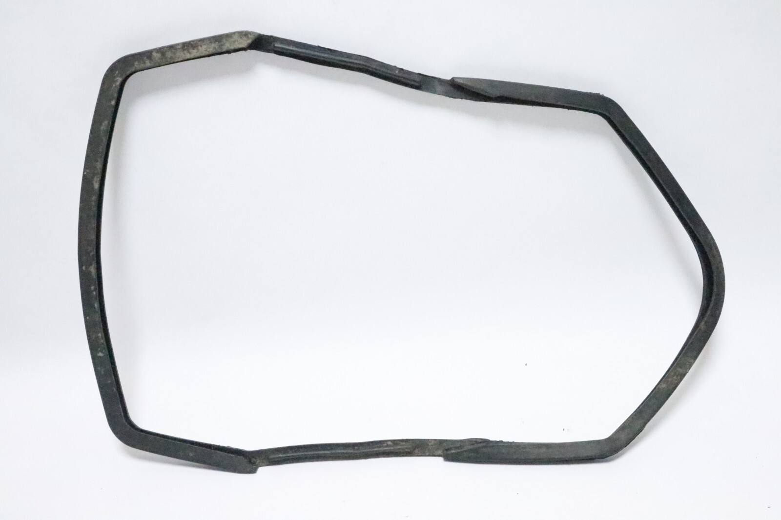SUZUKI ENGINE LOW SEAL BLACK 61113-87D01 MARINE BOAT - Image 16
