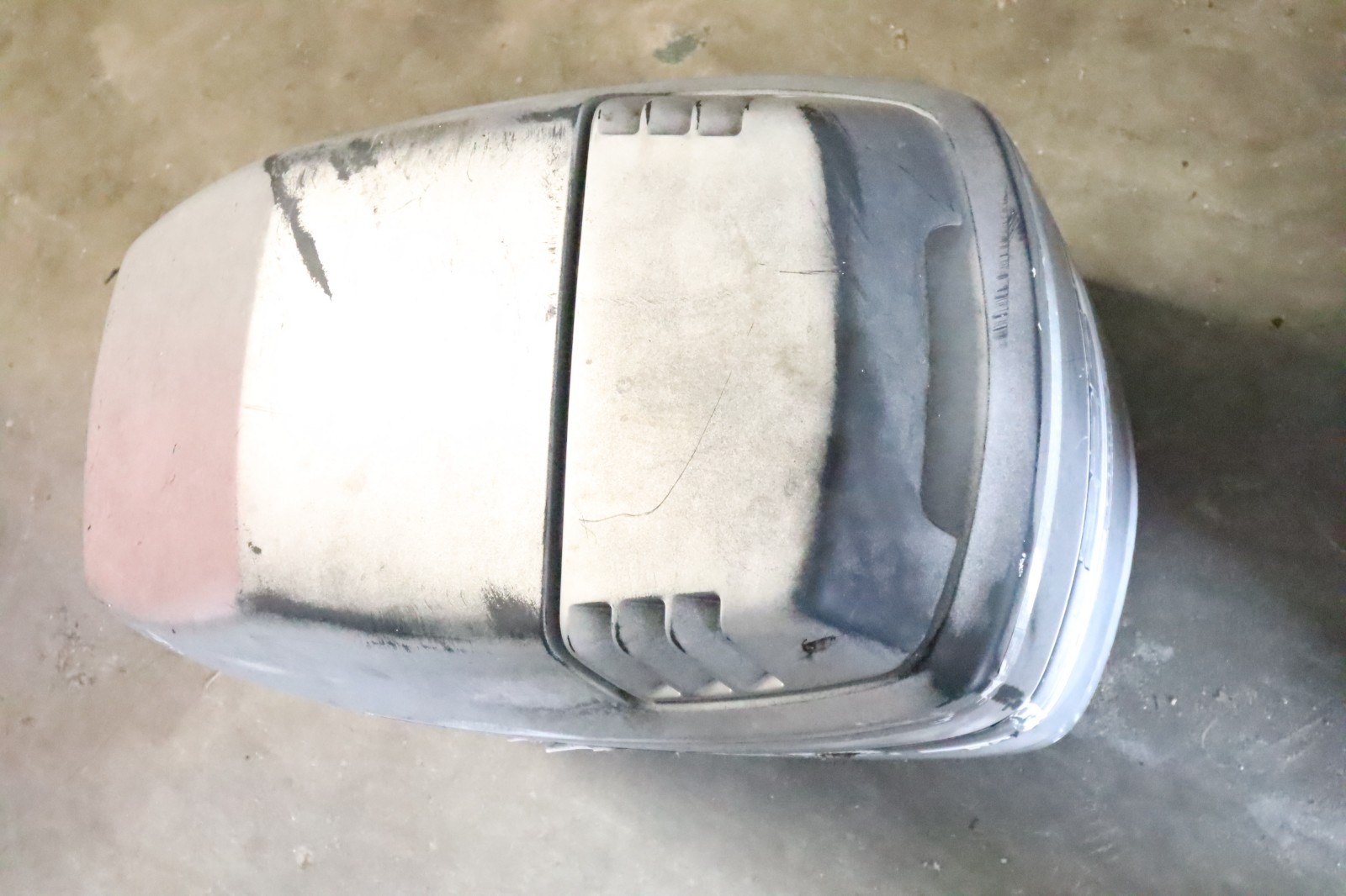 Mercury Mariner 3.0L 225hp outboard top cowling - Image 16