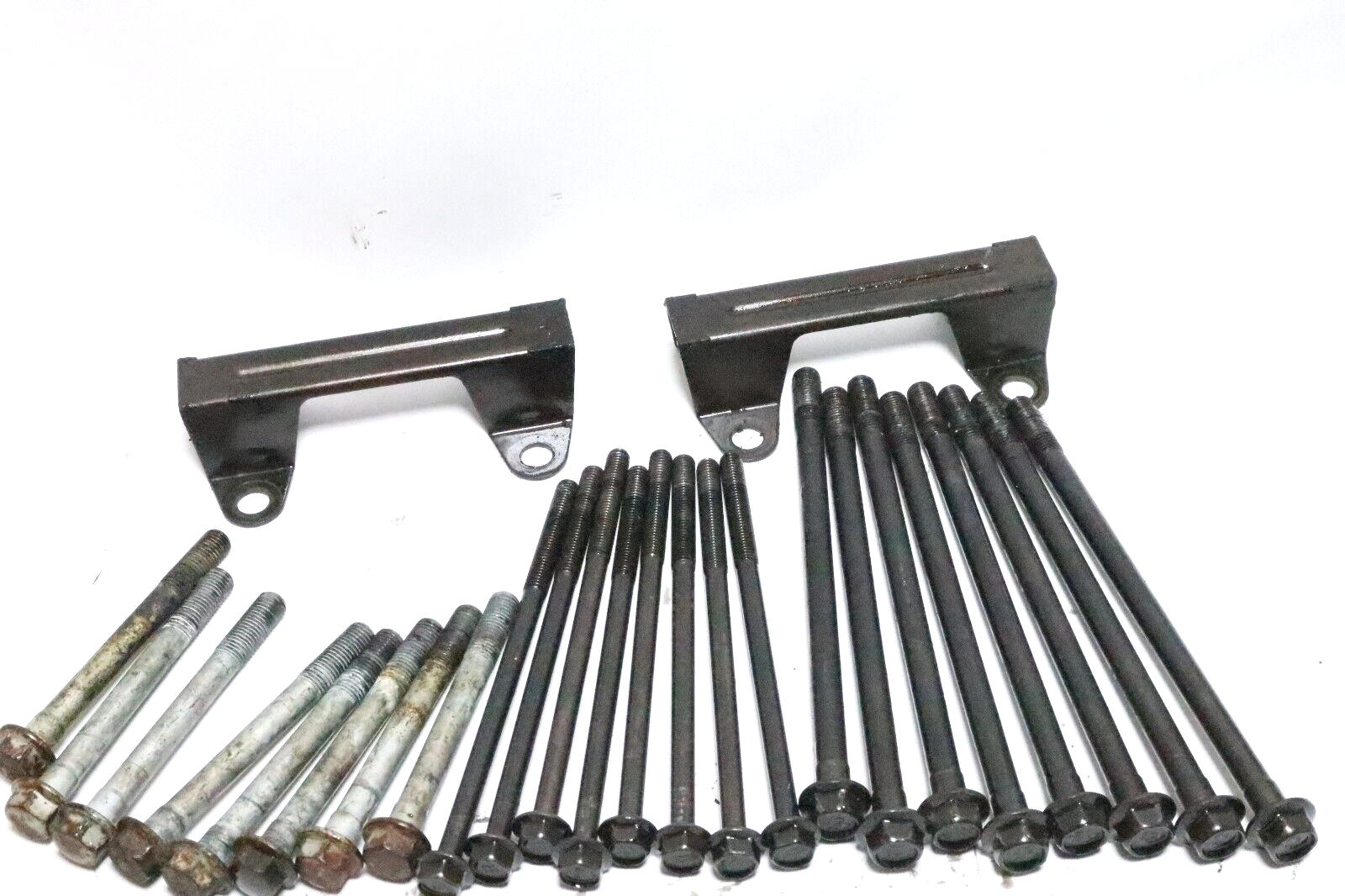 84 85 HONDA SABRE VF1100 VF 1100 CYLINDER BOLTS SCREWS