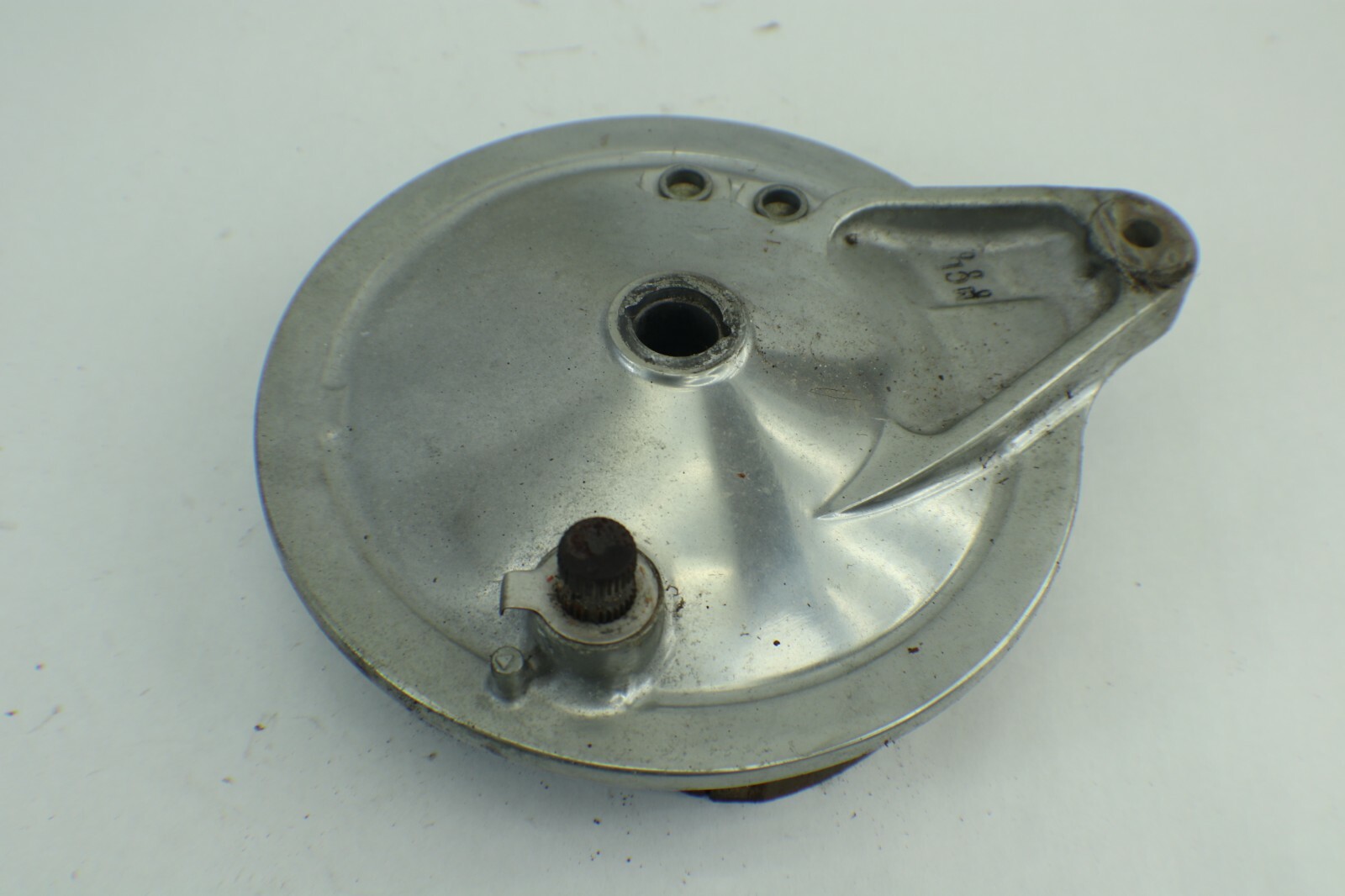 2001 2002 2003 Honda Shadow Spirit VT 750 rear brake plate hub drum NICE - Image 2