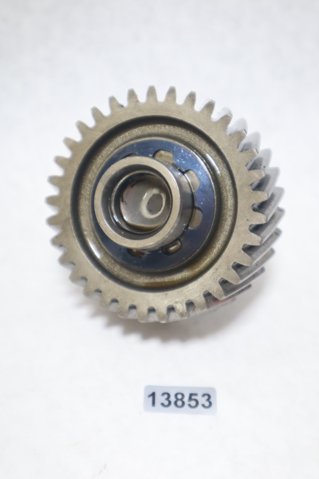 Honda BF40A 40hp 4 stroke outboard driven gear (23437-ZV5-000) - Image 2