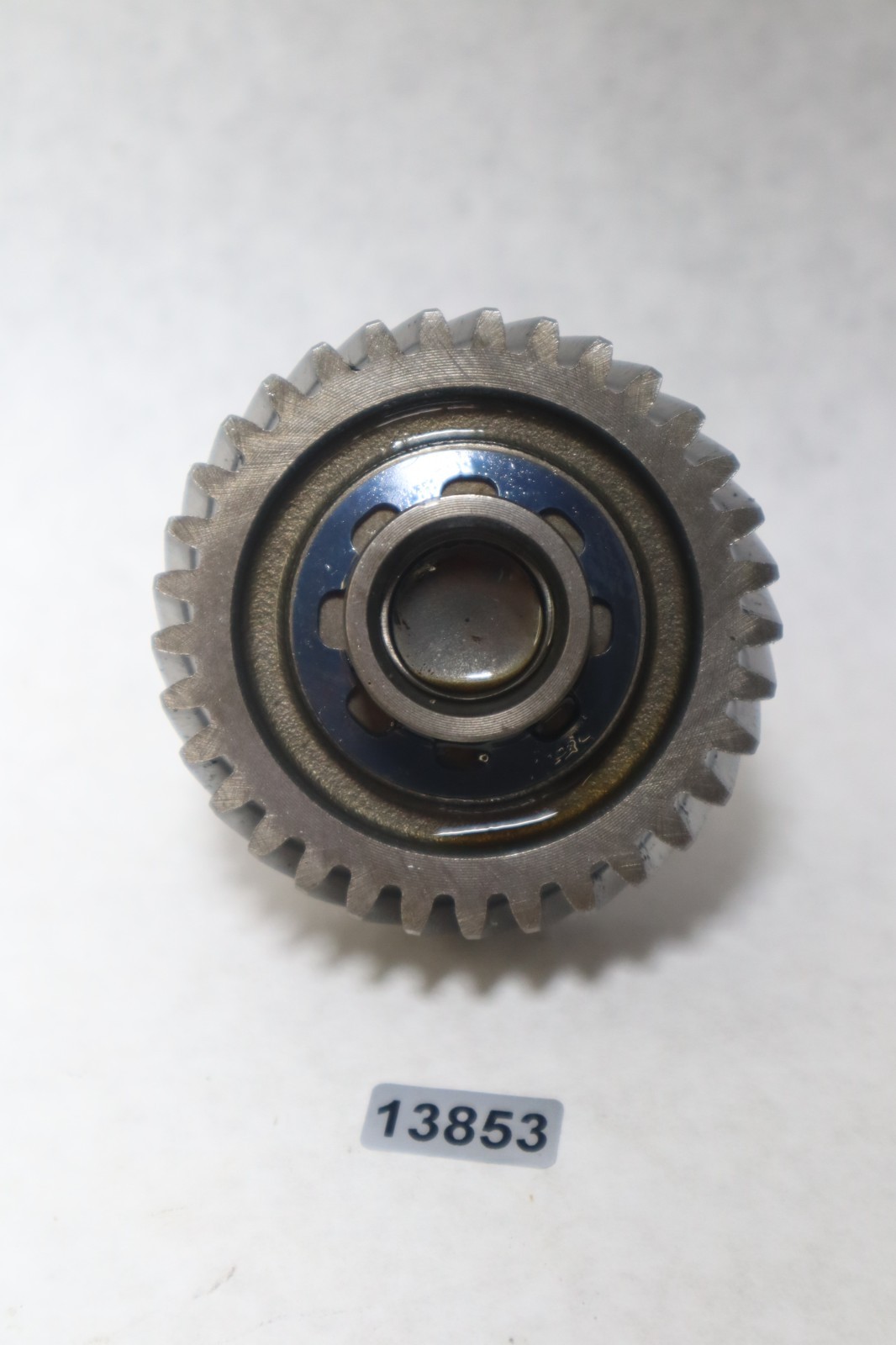 Honda BF40A 40hp 4 stroke outboard driven gear (23437-ZV5-000) - Image 3