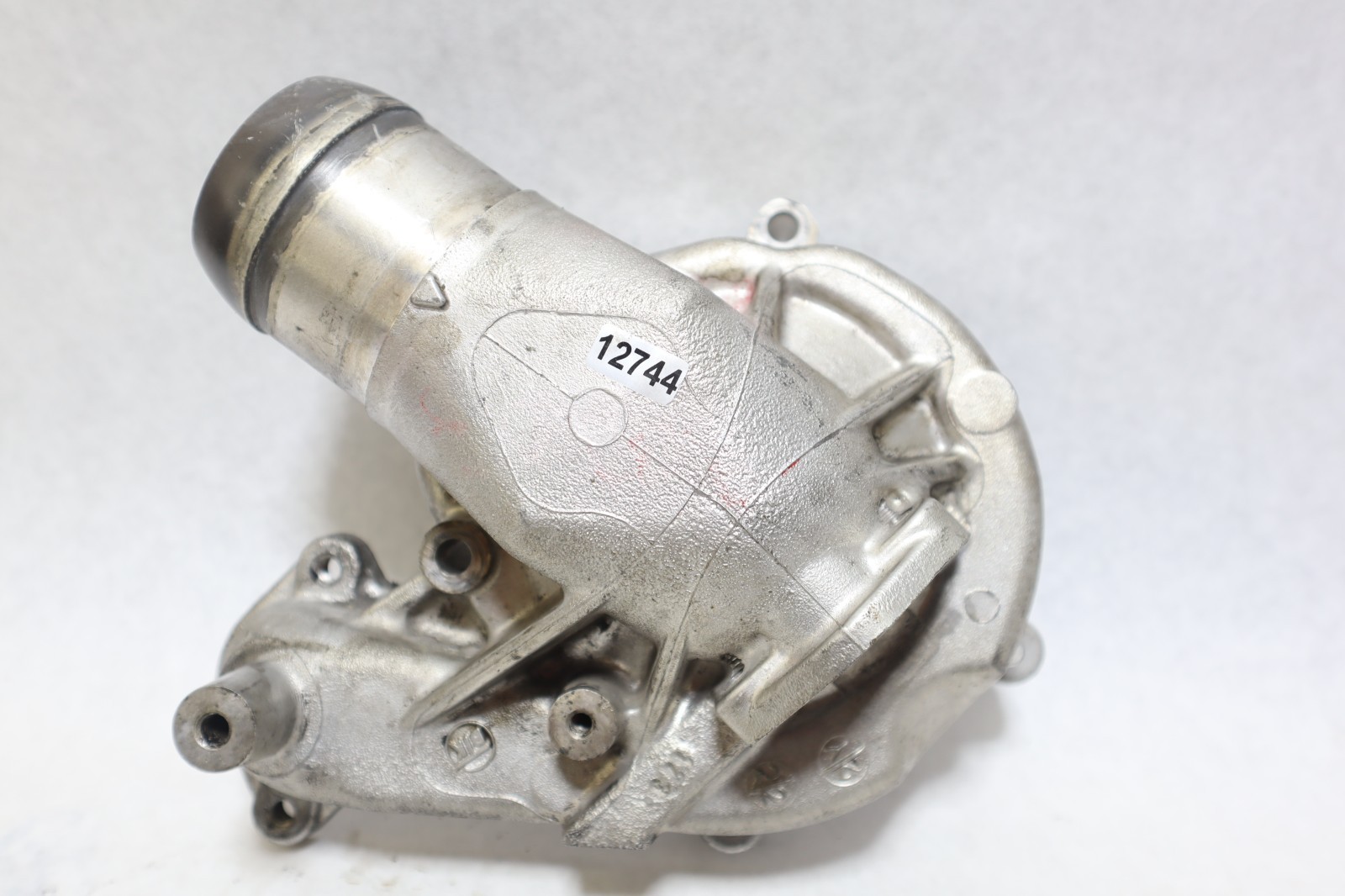 06-15 Chevy Silverado/GMC LBZ LMM LML DURAMAX WATER PUMP HOUSING 12637105 OEM - Image 12