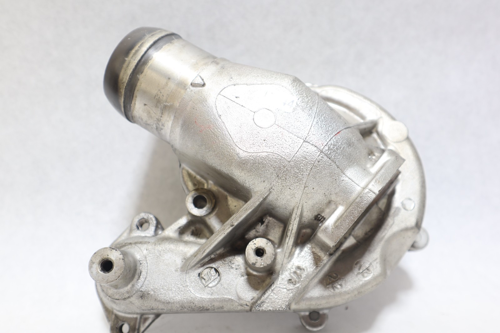 06-15 Chevy Silverado/GMC LBZ LMM LML DURAMAX WATER PUMP HOUSING 12637105 OEM - Image 14