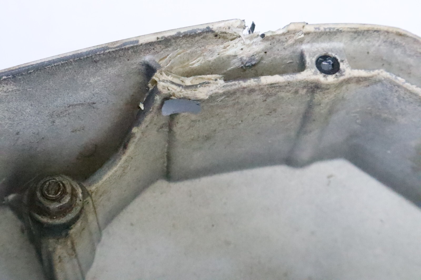 94-03 YAMAHA 225 25 TOP COWL AIR DUCT MOLDING 61A-42613-01-4D - Image 28