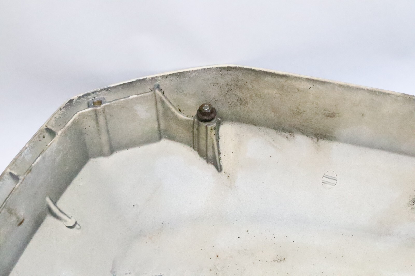 94-03 YAMAHA 225 25 TOP COWL AIR DUCT MOLDING 61A-42613-01-4D - Image 29