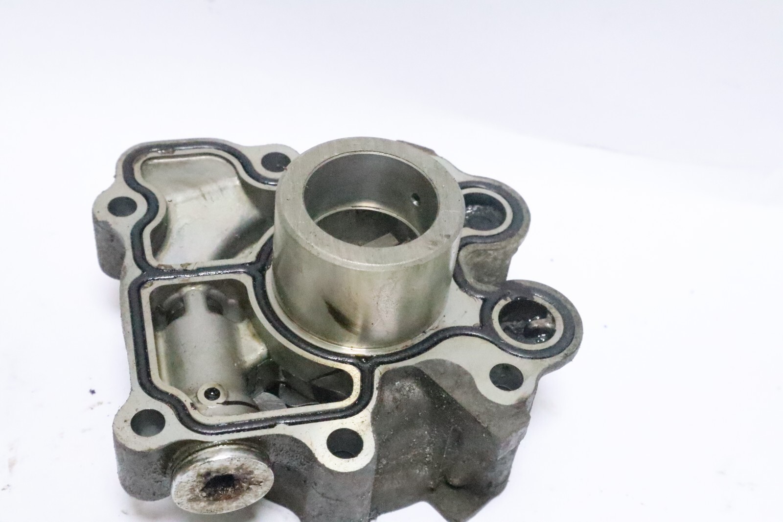 15100-ZW1-000 oil housing honda outboard 90hp 75hp - Image 11