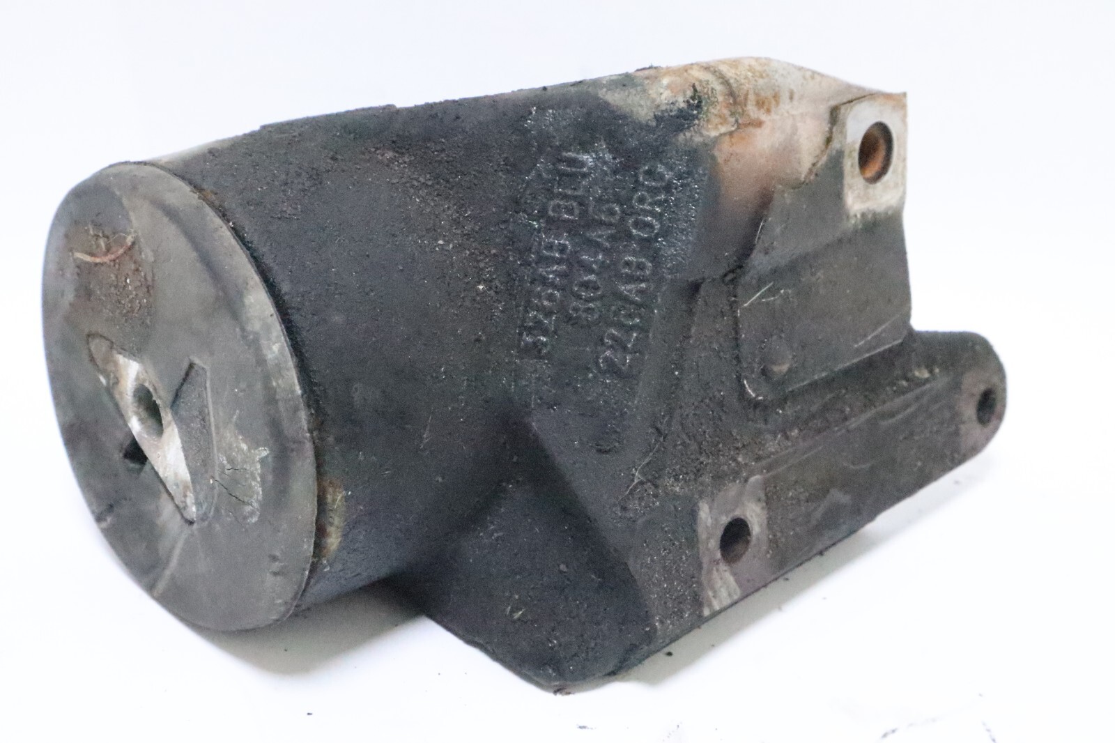 94-01 Dodge Ram 1500 2500 5.2 V8 right passenger engine motor mount bracket - Image 15
