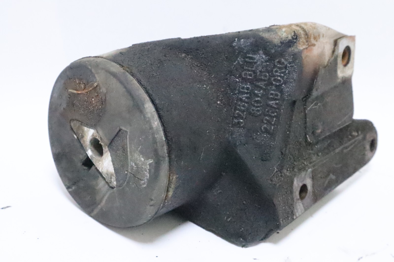 94-01 Dodge Ram 1500 2500 5.2 V8 right passenger engine motor mount bracket - Image 16