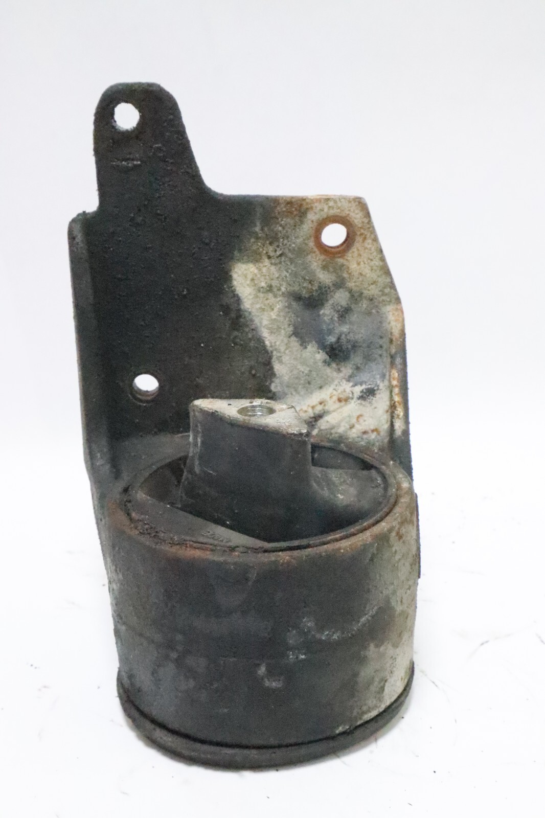 94-01 Dodge Ram 1500 2500 5.2 V8 right passenger engine motor mount bracket - Image 17