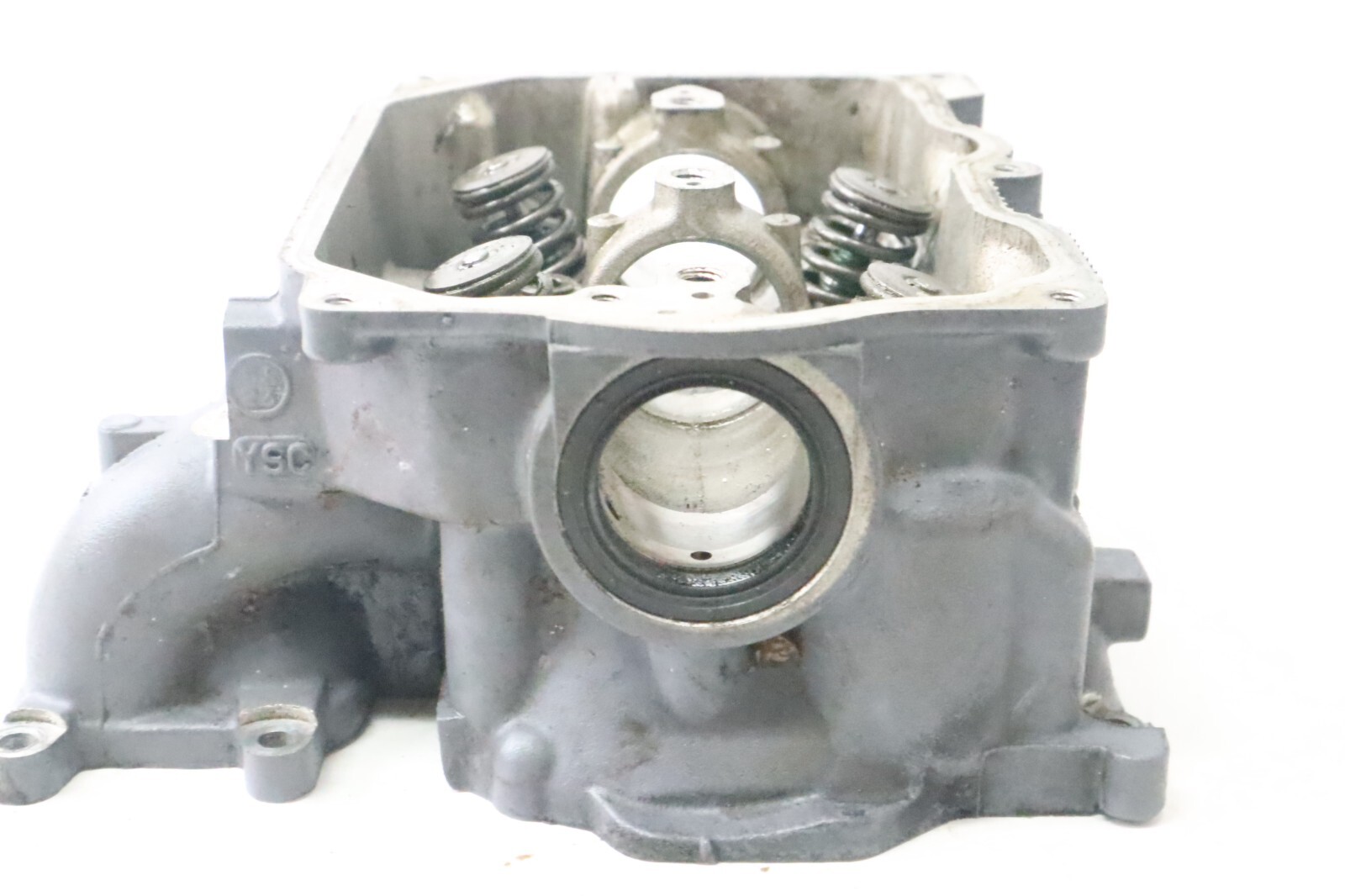 2004-2006 YAMAHA f 25 hp OEM CYLINDER HEAD ASSY #65W-11111-20-1S core - Image 23