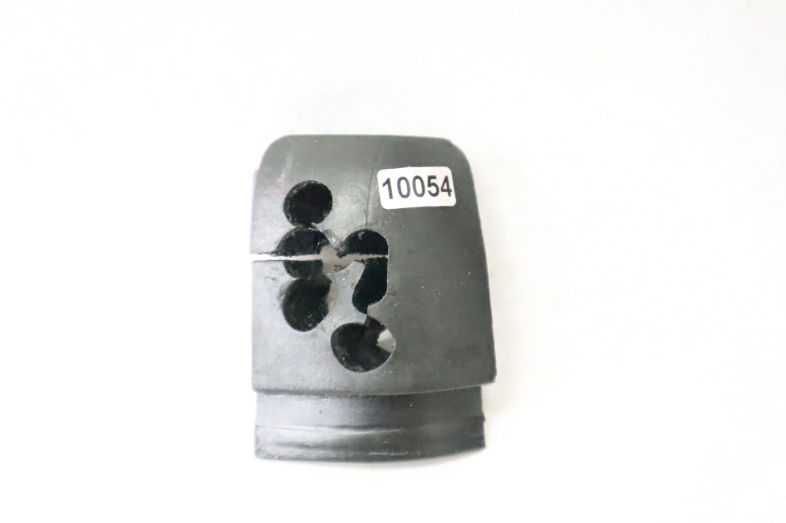 8225562 Mercury Outboard grommet - Image 2