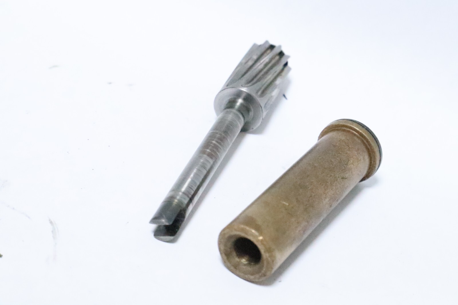 OIL PUMP DRIVEN GEAR & ADAPTOR MERCURY 75-125 HP 2 STROKE 430204 - Image 17