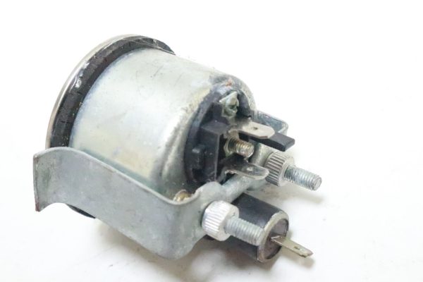 volts   2 1/16" (52mm) Round Gauge 8-16 volts  SAP  USED - Image 11