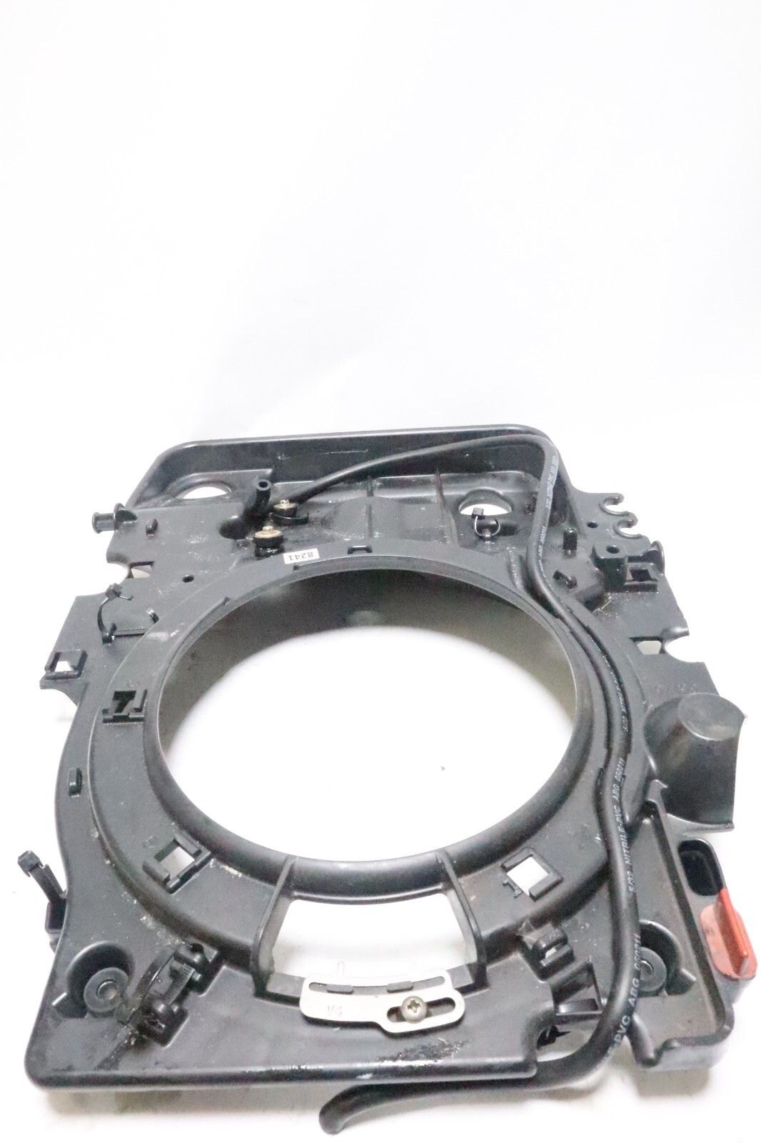 Evinrude/Johnson Outboard Base Flywheel Cover 0351751 115hp - 175hp 2009 - Image 21
