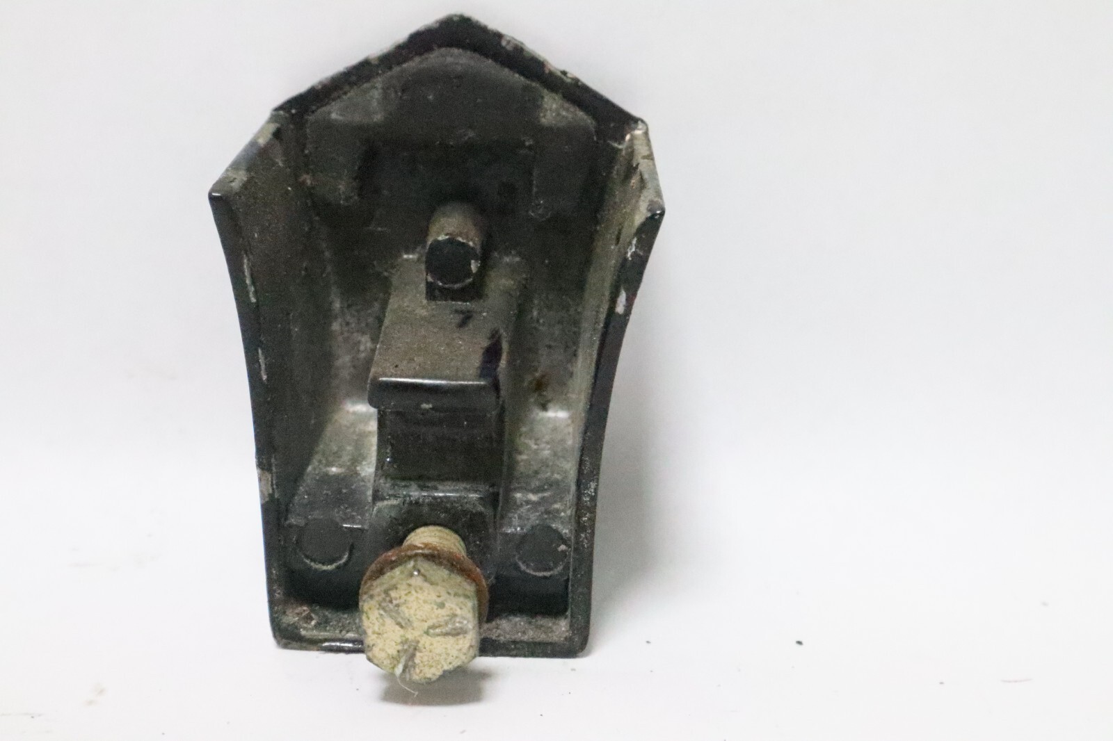 93122A1 Mercury Mariner 80 Hp THUNDERBOLT Top Cowl Hood Retainer Hook 92748 - Image 5