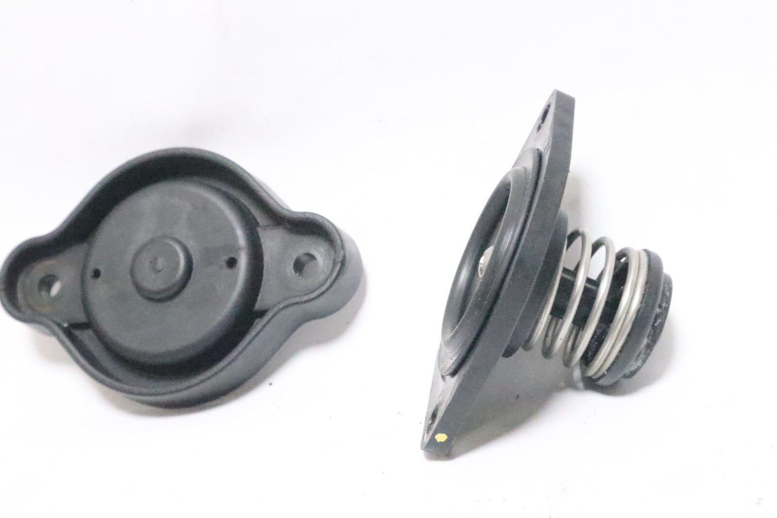 0347239 HOUSING 347239 0347241 347241 Johnson evinrude etec v6 outboard - Image 16