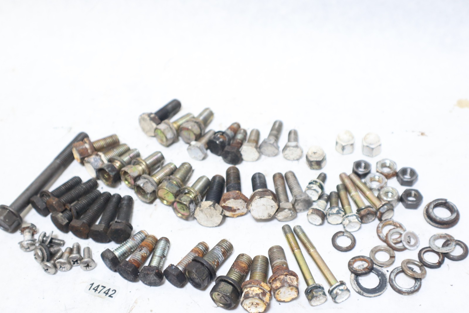 Phasor Marine generator Kubota D1105 mixed bolts hardware