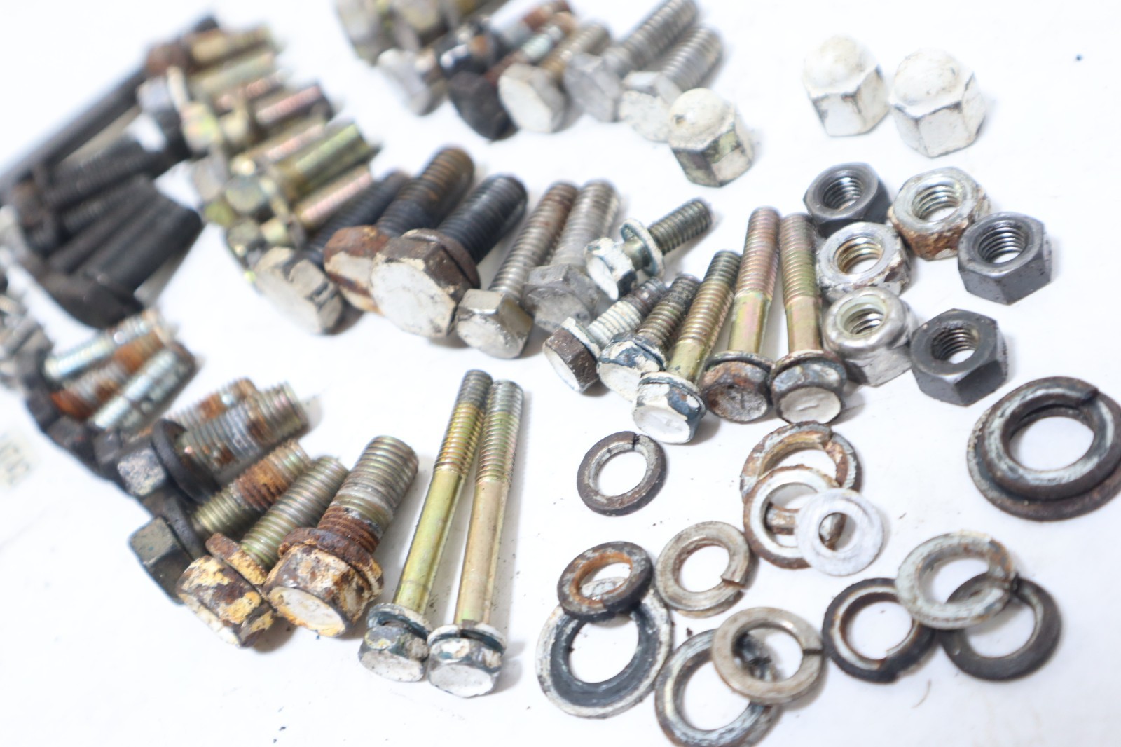Phasor Marine generator Kubota D1105 mixed bolts hardware - Image 7