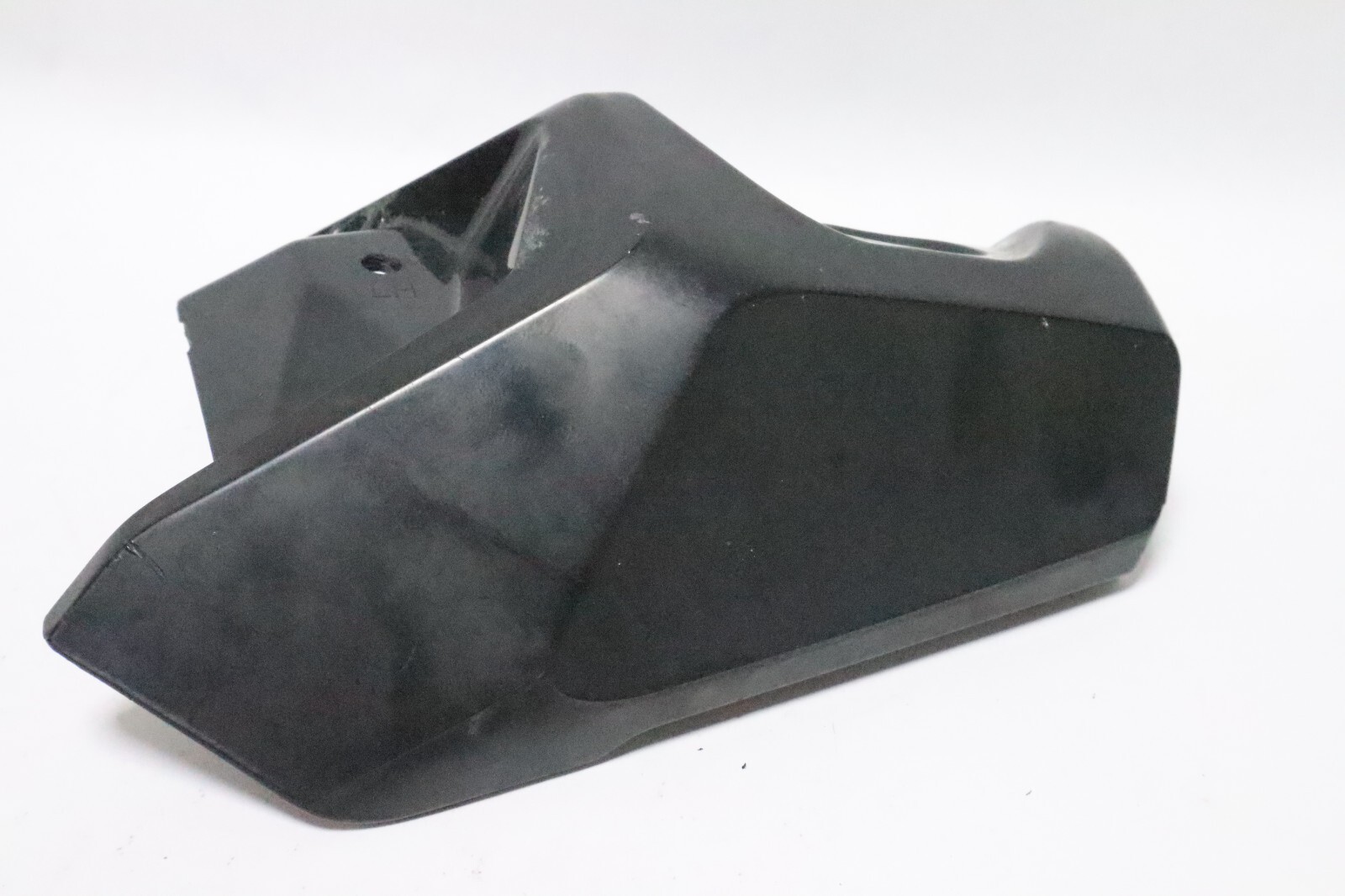 2020 SEADOO gti 90 130 GTX 170 OEM LH HOUSING COVER Used - Image 13