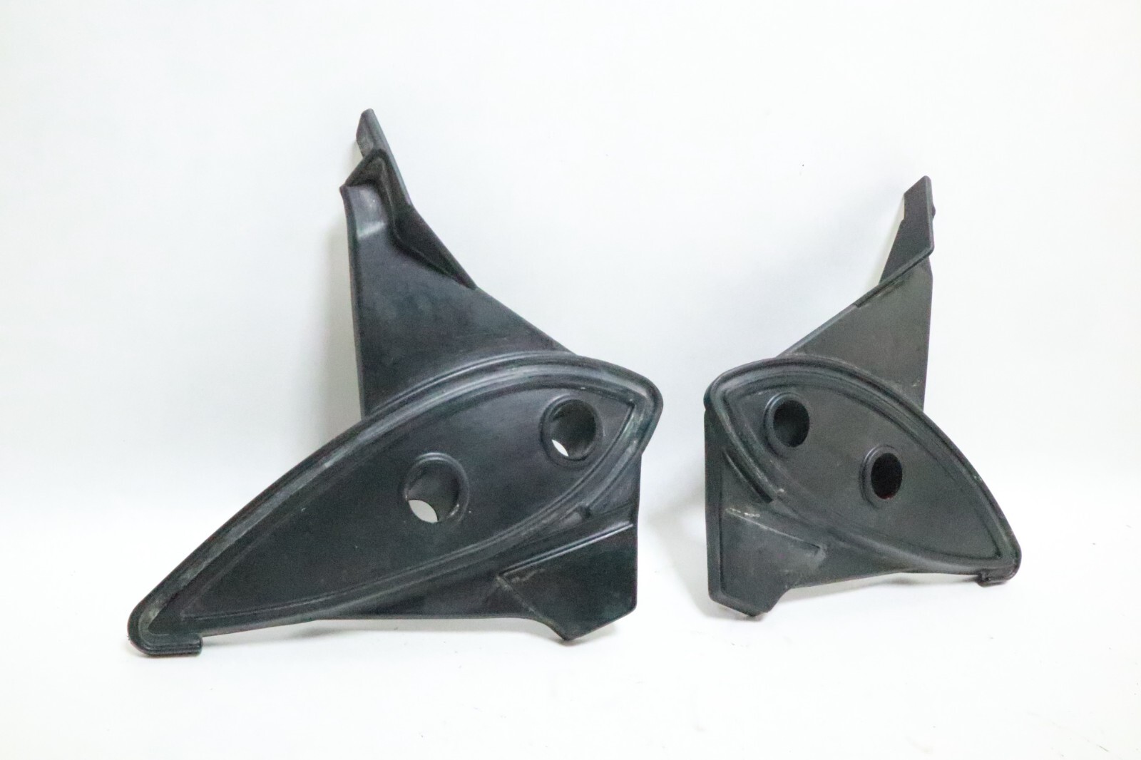 00 01 SEADOO RX DI 951 R.H. L.H. SPACER SET RIGHT LEFT HAND 269500792 269500793 - Image 3