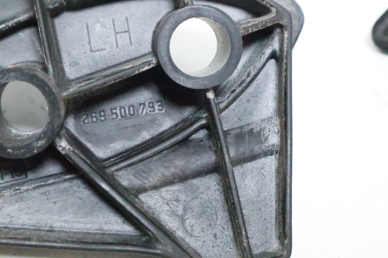 00 01 SEADOO RX DI 951 R.H. L.H. SPACER SET RIGHT LEFT HAND 269500792 269500793 - Image 8