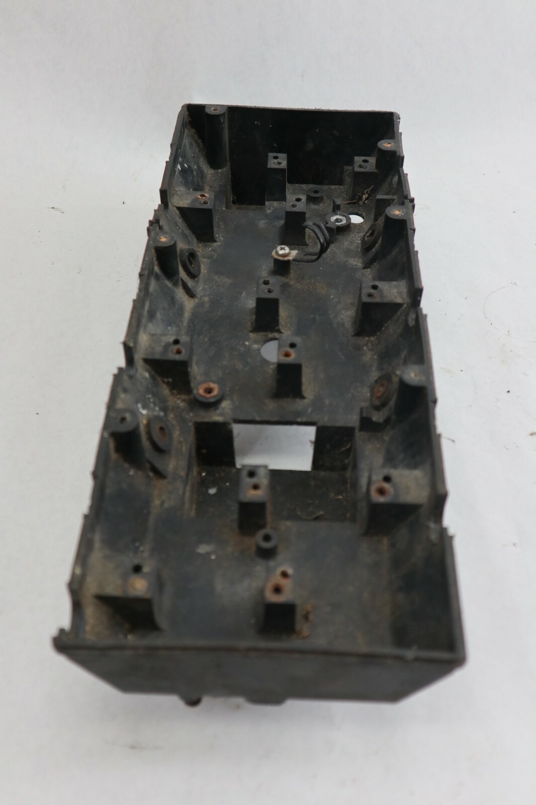 SUZUKI DT200, 2-STROKE ELECTRIC PARTS HOLDER USED - Image 20