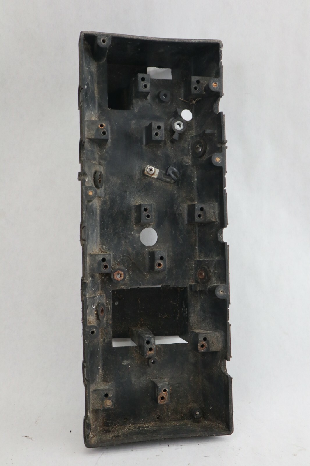 SUZUKI DT200, 2-STROKE ELECTRIC PARTS HOLDER USED - Image 21