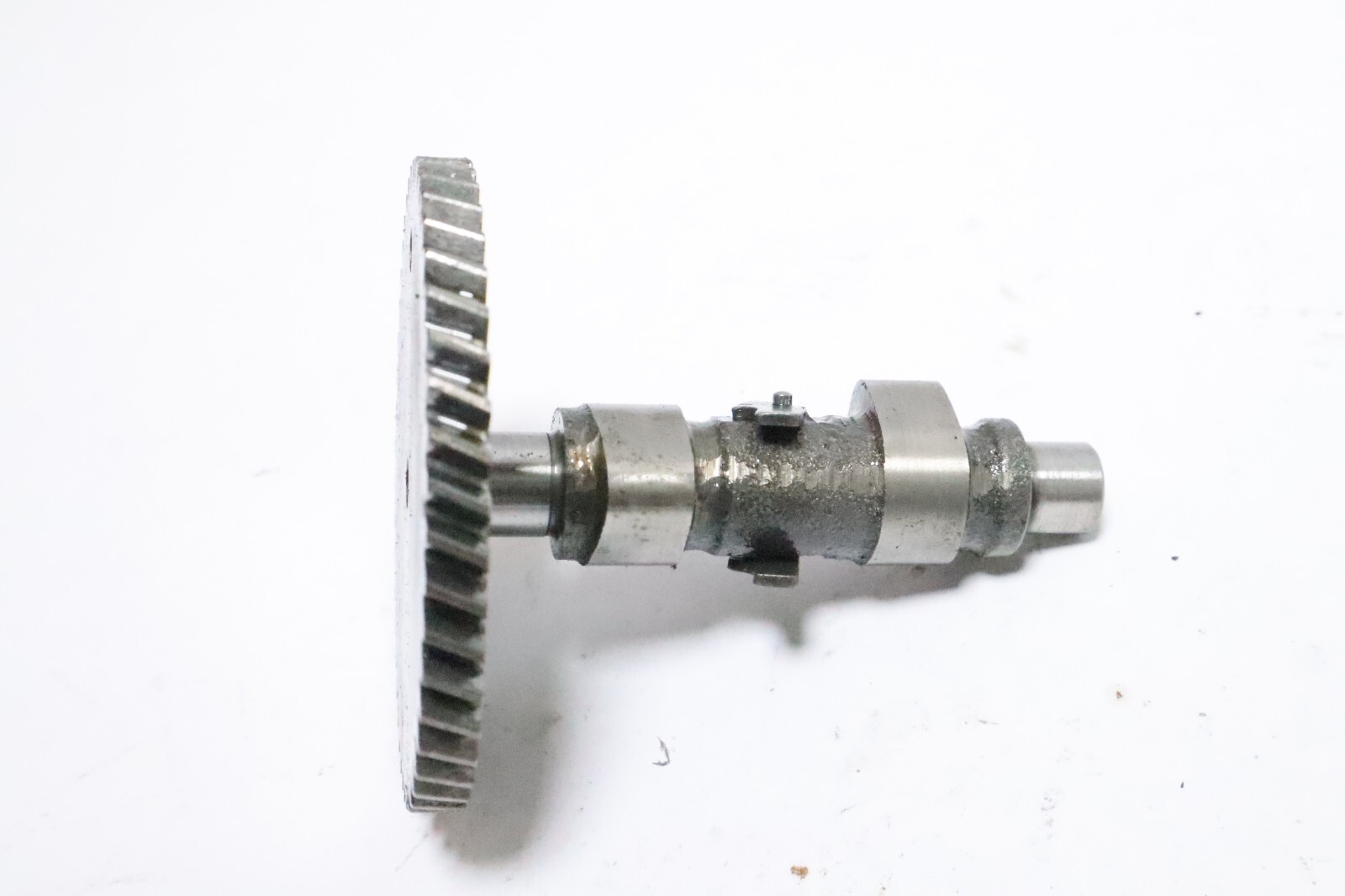Mercury 3.5hp 4-Stroke camshaft 898103T56 - Image 12