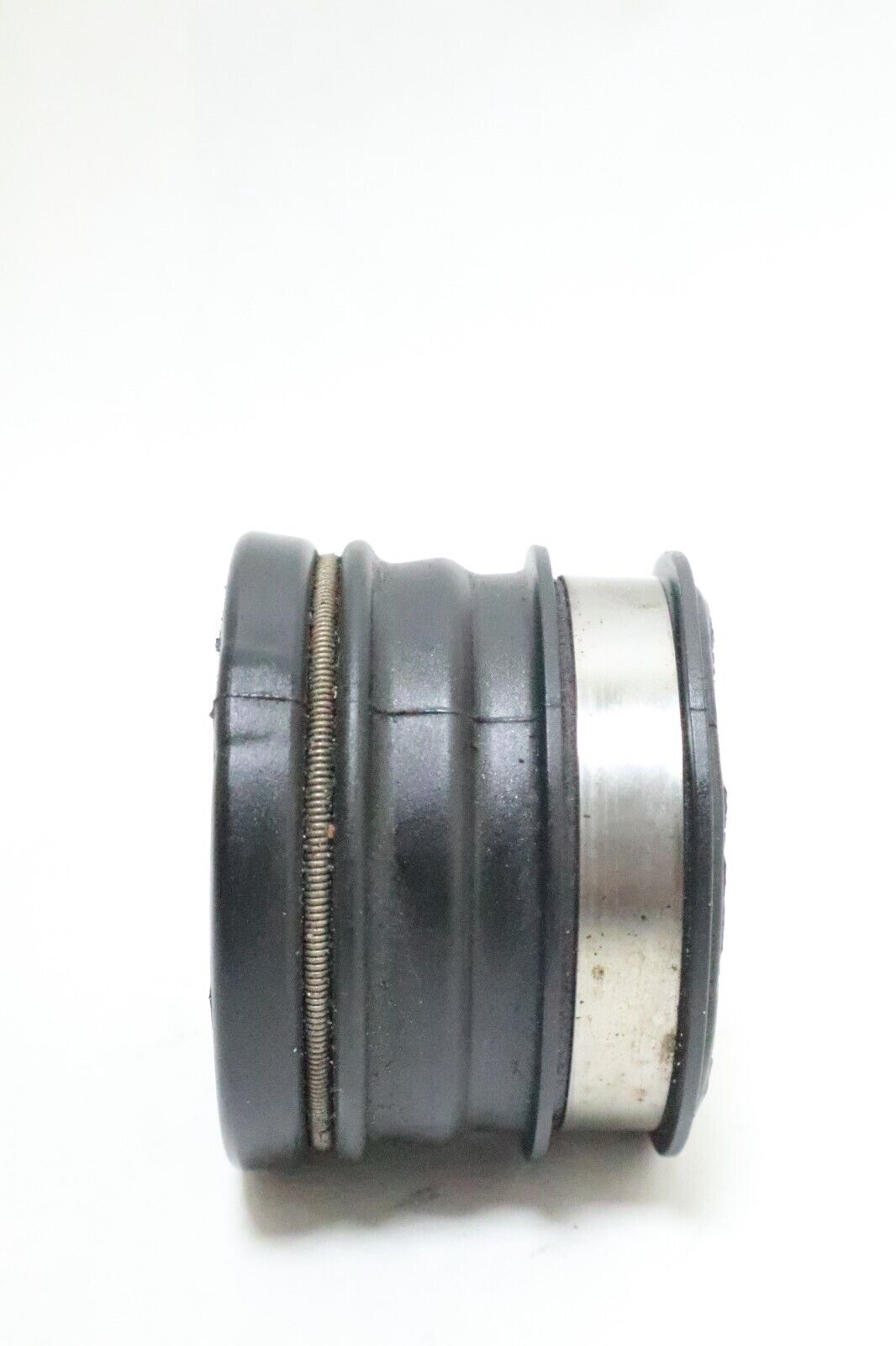 HONDA MARINE BF130 17374-ZW5-000 MUFFLER GROMMET & CLAMP 17316-ZW5-003 USED - Image 5