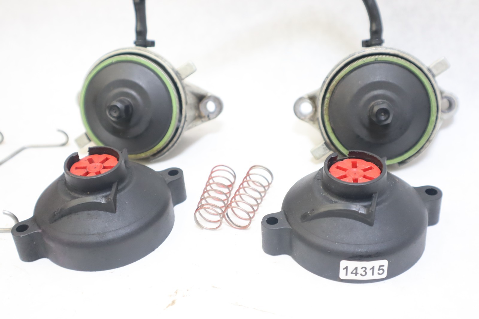 BRP Sea-Doo Valve Housing 420854438 GSX GTX GTI LE RFI 1998–2003 OEM Genuine - Image 4