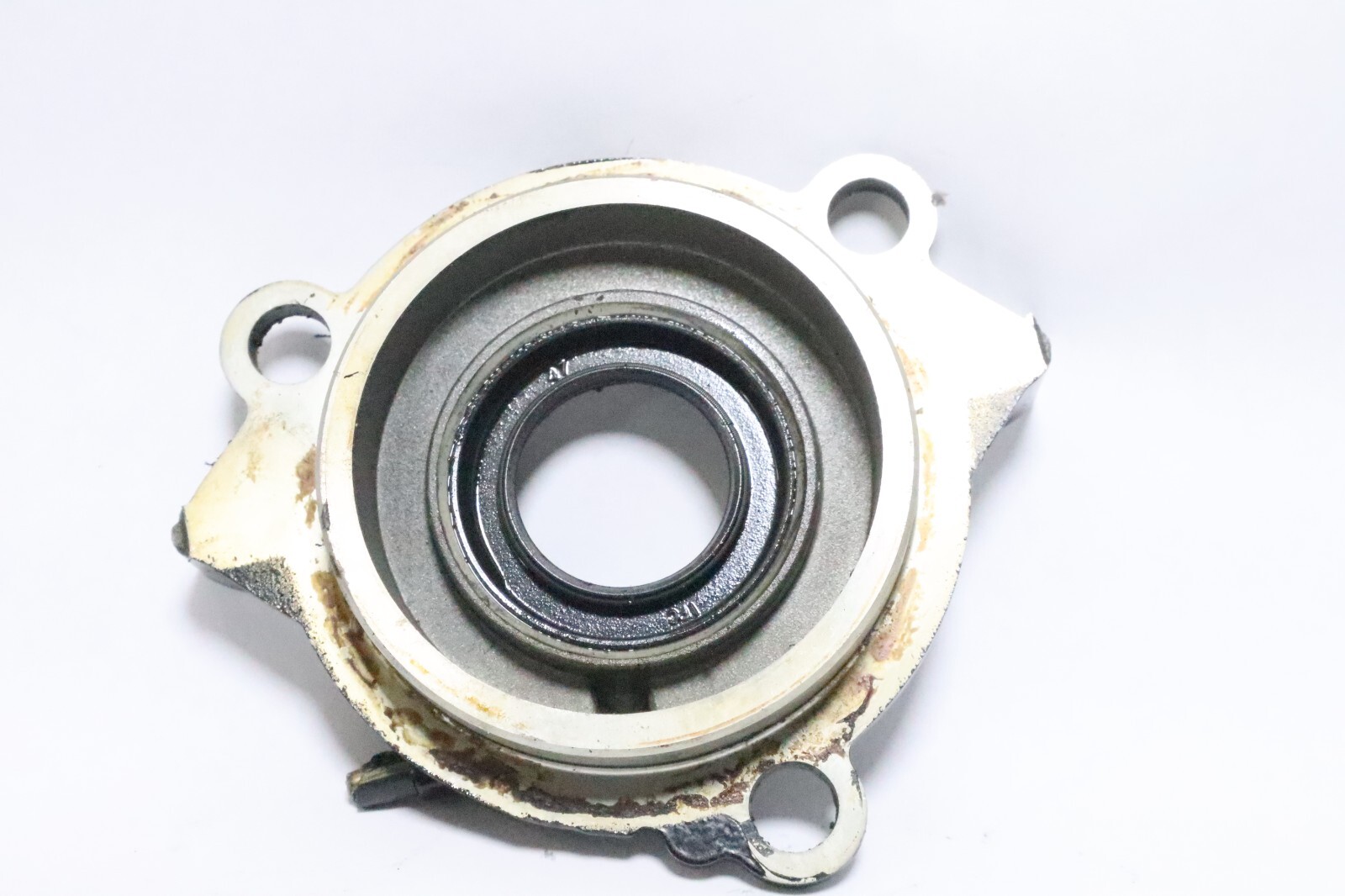 Mercury 75-125 HP 2 Stroke Lower End Cap Assembly PN 9004A3 Fits 1987-2012+ - Image 7
