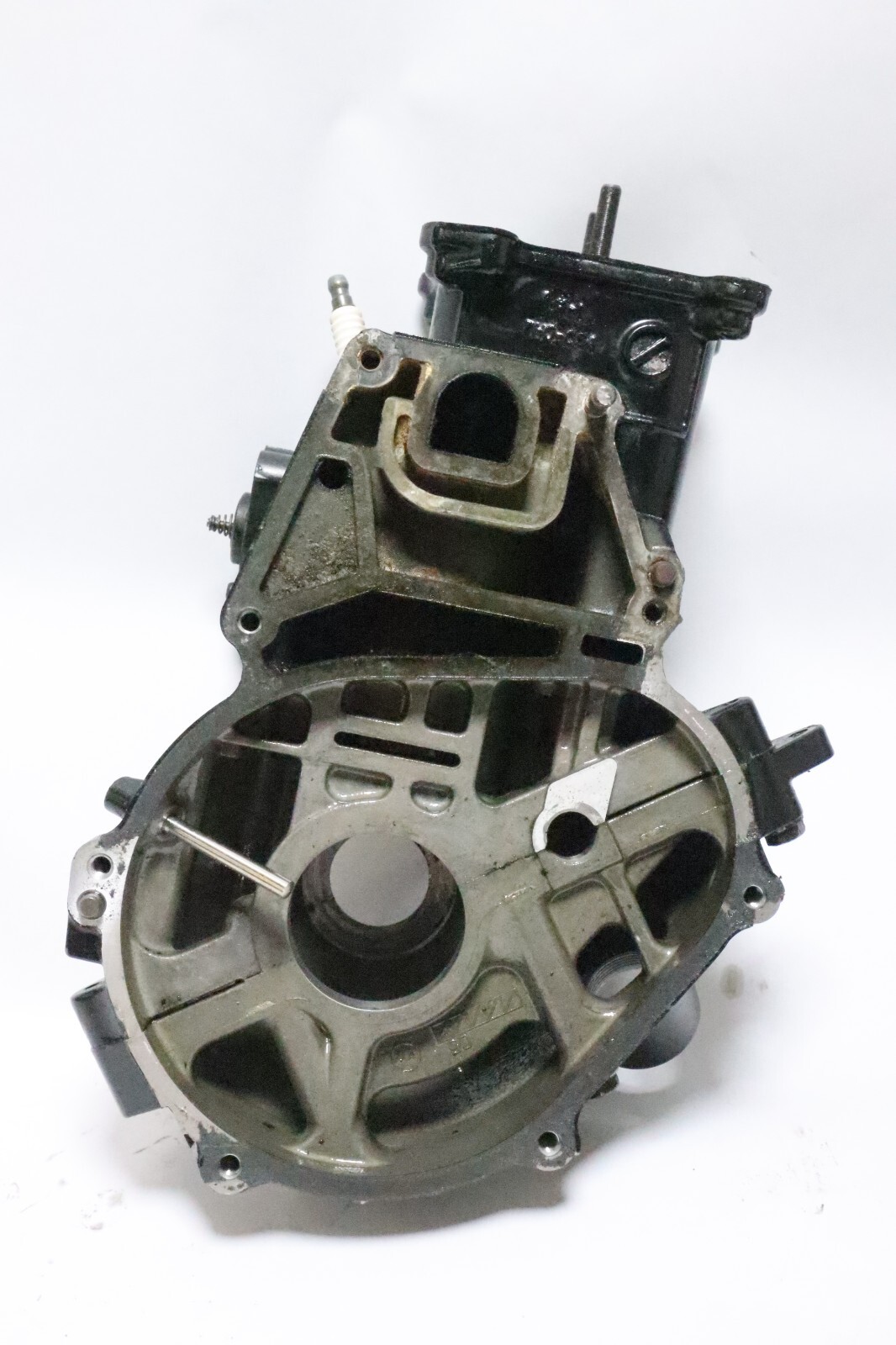 Mercury 2 hp 3.5 hp four stroke cylinder block 898103T42 - Image 14
