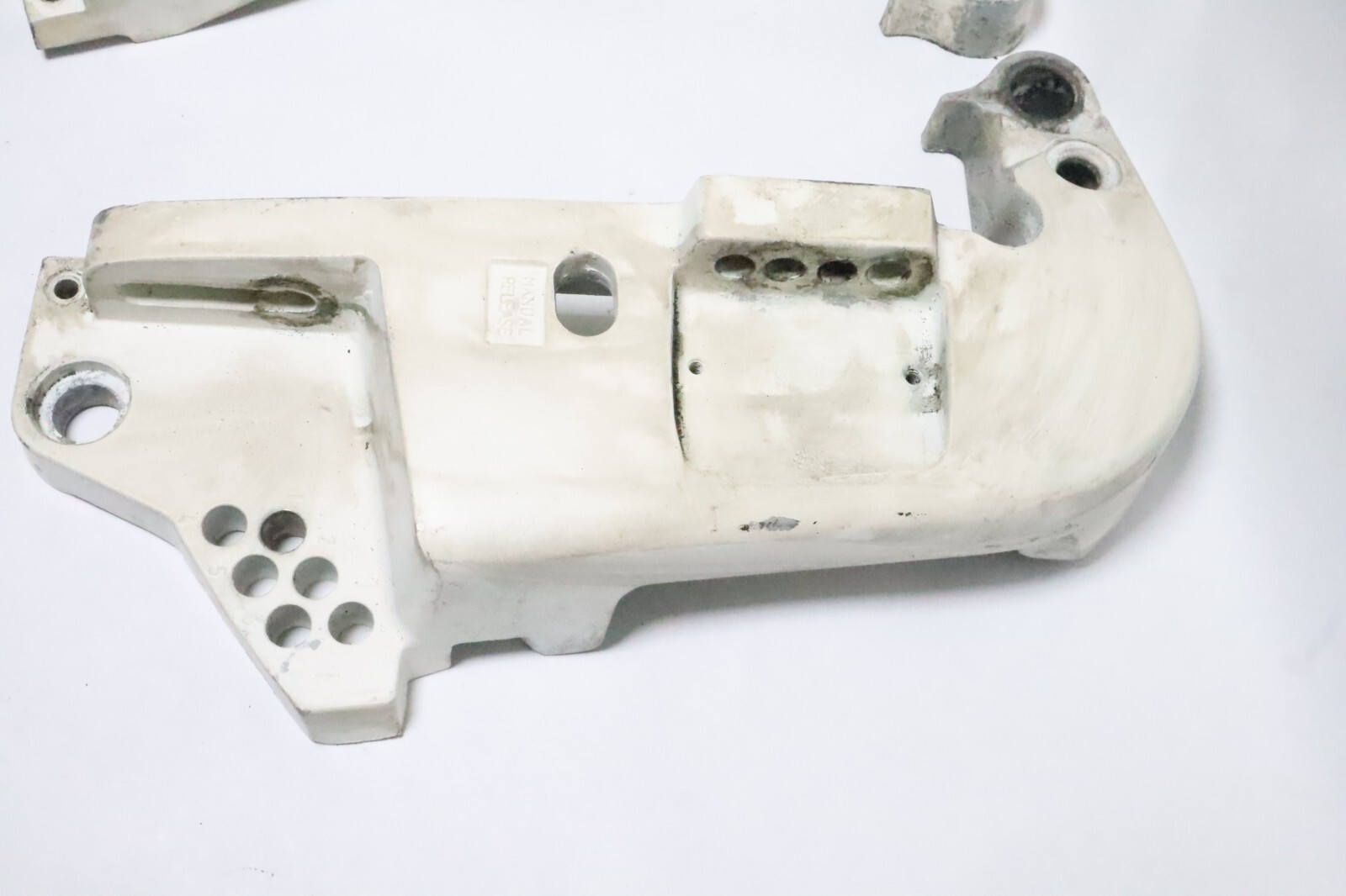 OMC Evinrude Johnson Outboard Stern Brackets Port & Stb 336506 336505 - Image 4