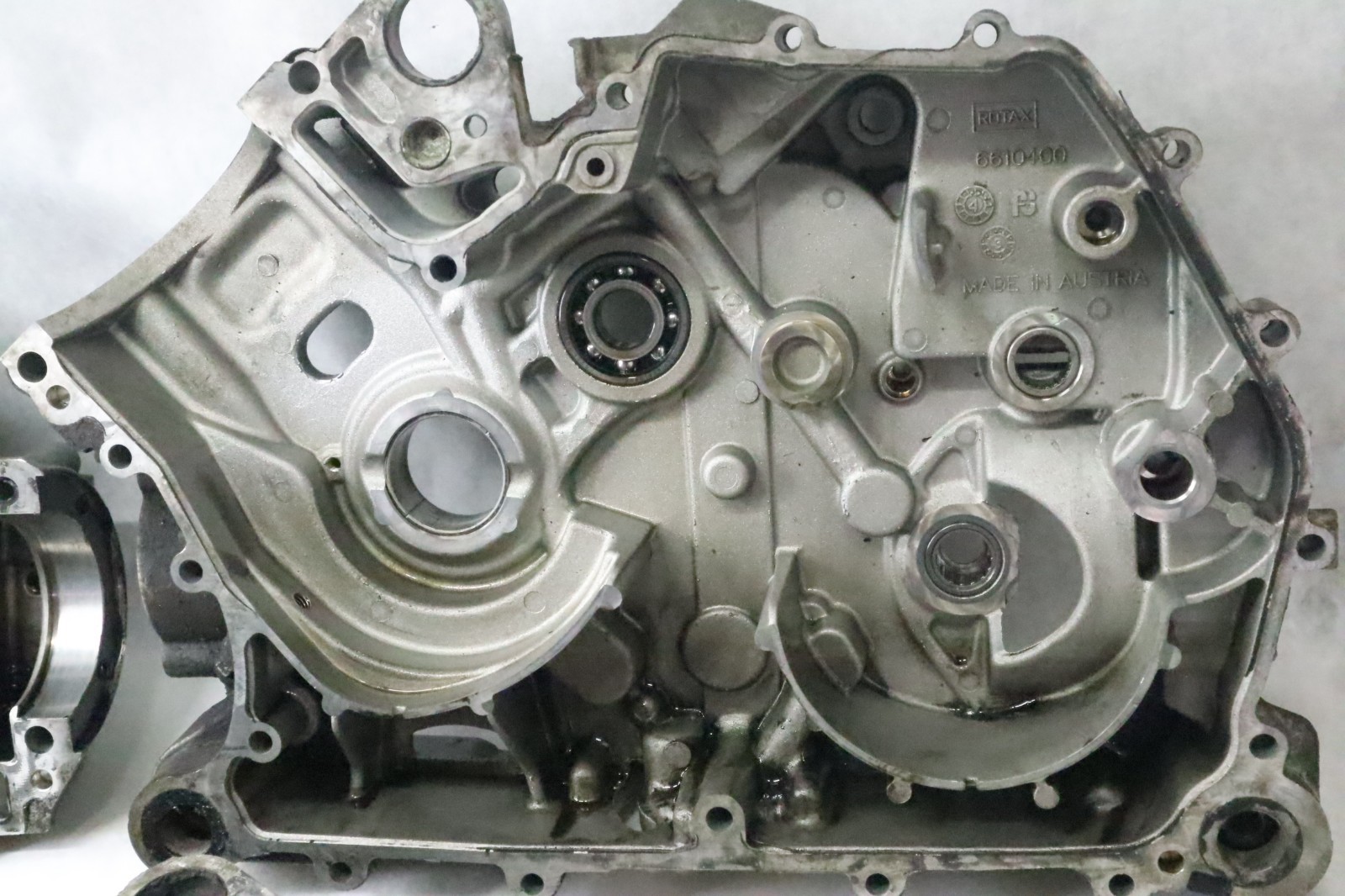 Can-Am 2003-2015 Outlander 400 Engine Cases Crankcase 420296761 - Image 7