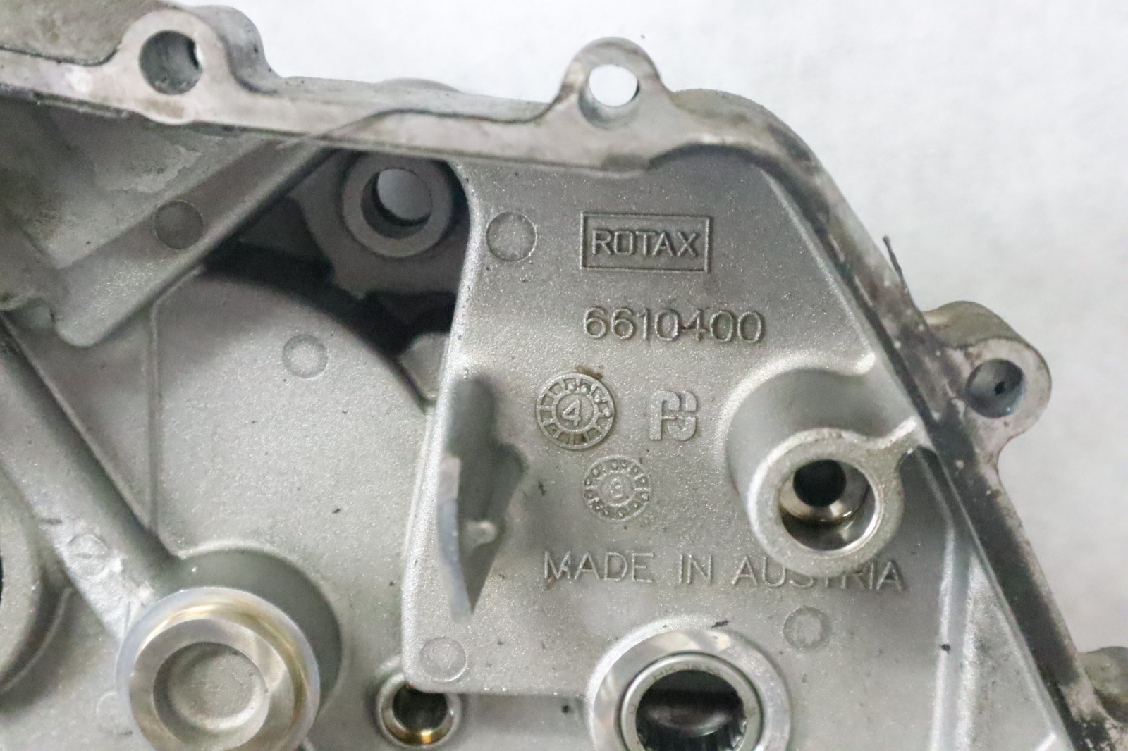 Can-Am 2003-2015 Outlander 400 Engine Cases Crankcase 420296761 - Image 8