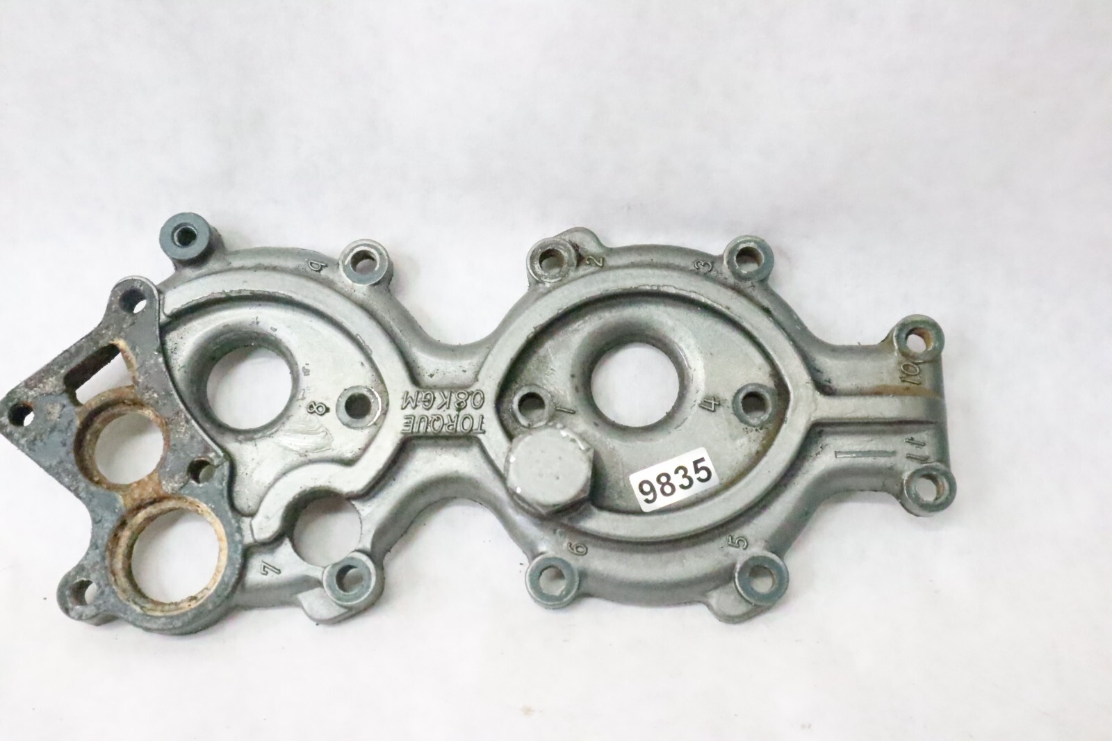 1985-1988 Yamaha MARINER 40 HP 40el CYLINDER HEAD Cover 2 STROKE 97703M - Image 4