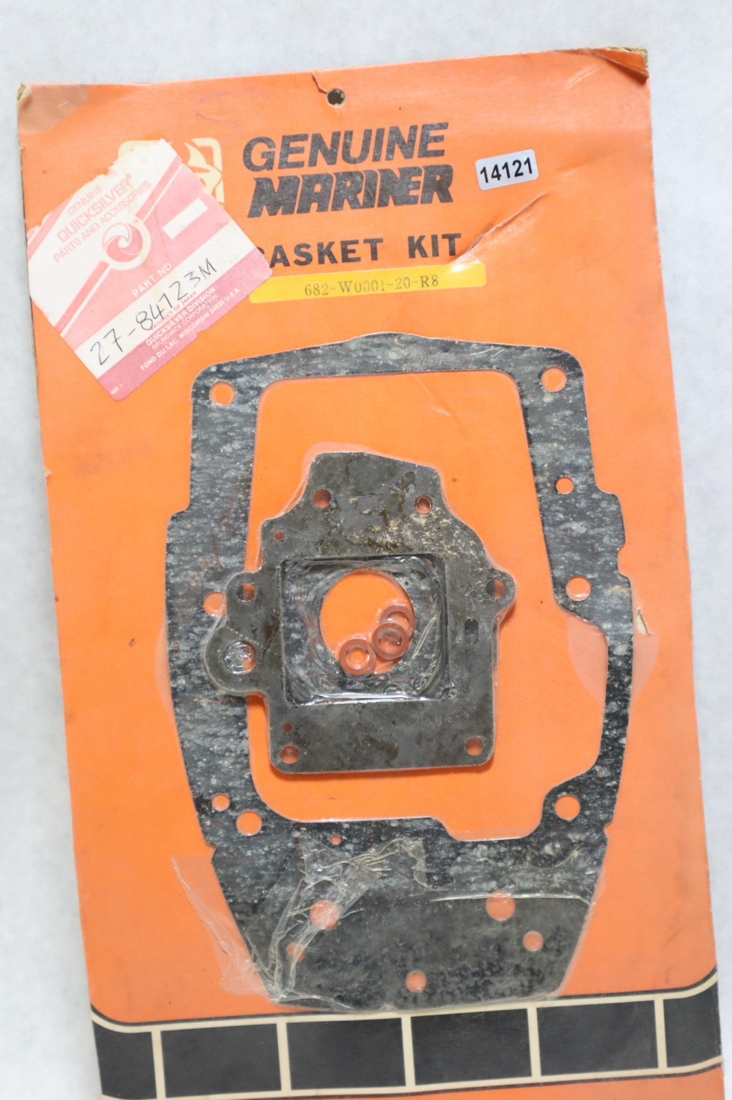 New Genuine Yamaha 682-W0001-20-R8 Gasket Kit - Image 2