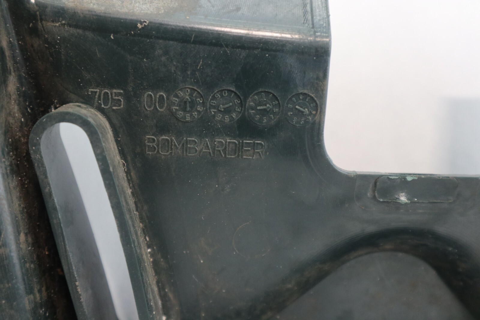 2004 Bombardier Outlander 330 2x4 Ho Gas Tank Fuel Cell Cover Body Panel Plastic - Image 9