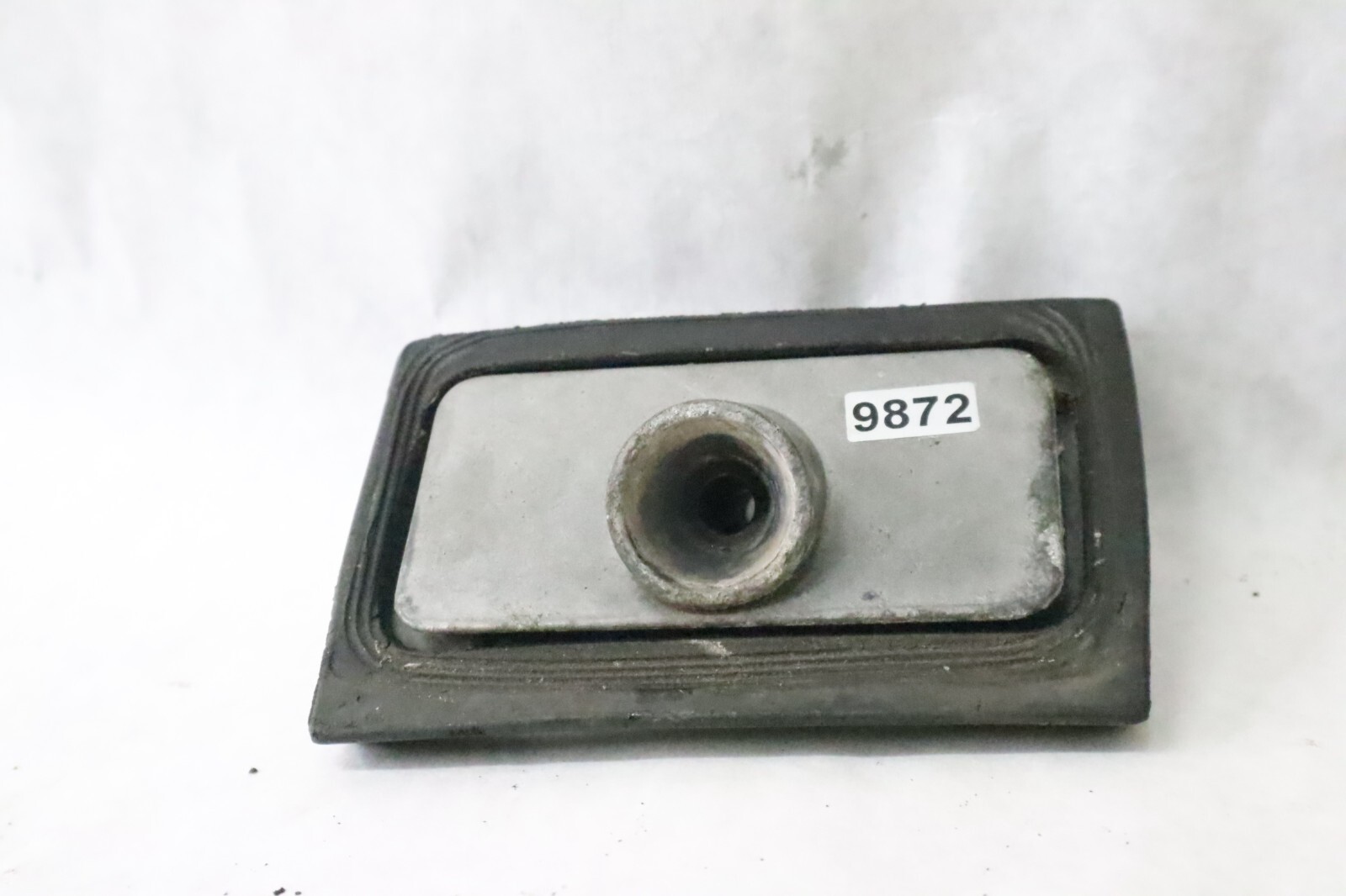 yamaha mariner 30hp 25hp 40 hp starter rope guide 83583M - Image 3