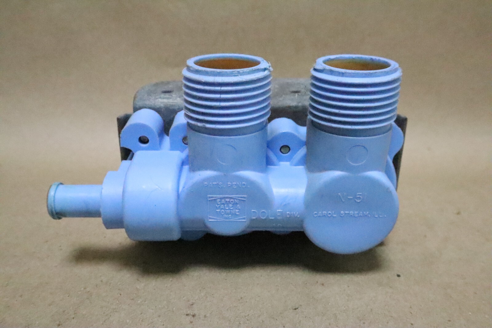 Robertshaw Water Inlet Valve Part # 2-03177-4 - Image 3