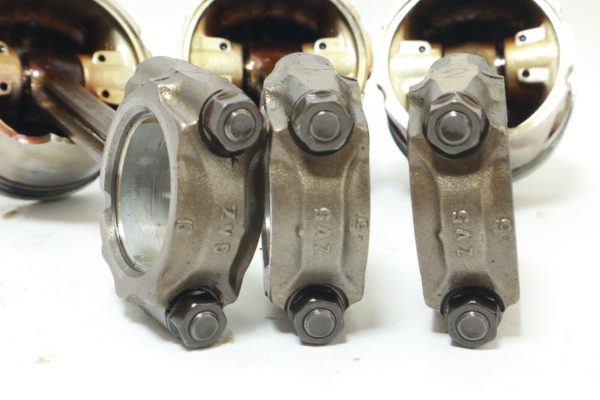 Honda BF 40-45-50 HP Piston 13101-ZV5-010 & Connecting Rod 13210-ZV5-000 SET  USED - Image 5