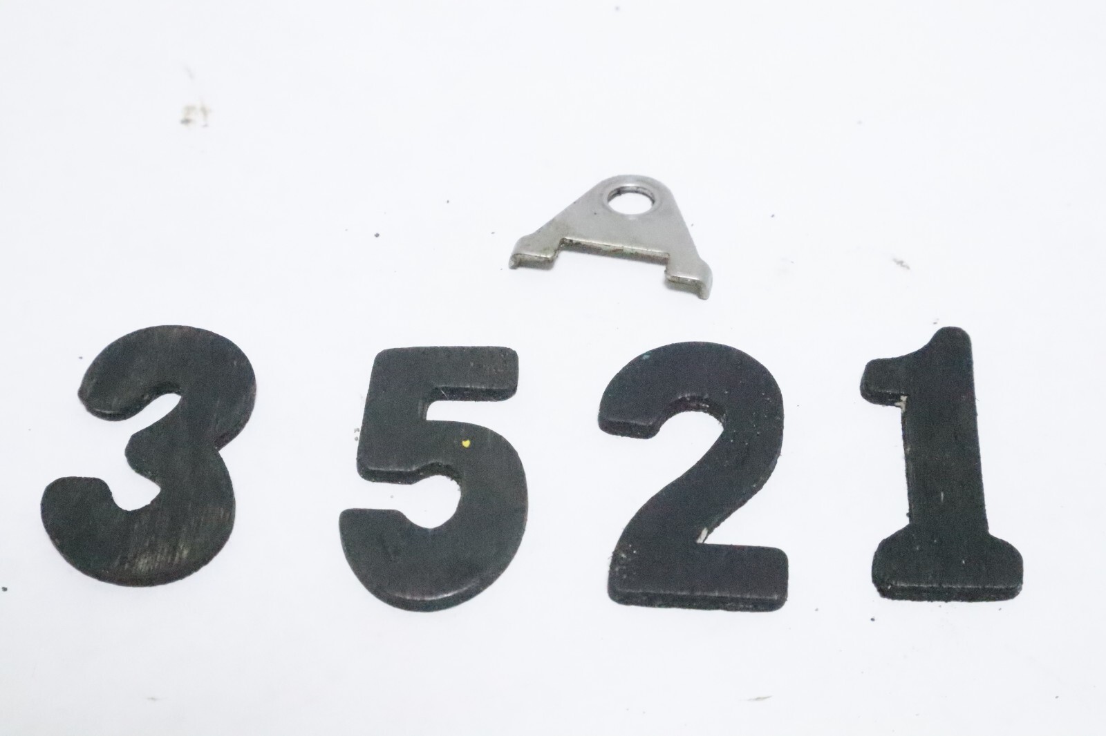 6E9-82588-00-00, Plates Yamaha 1999-05 40hp 50 hp - Image 10