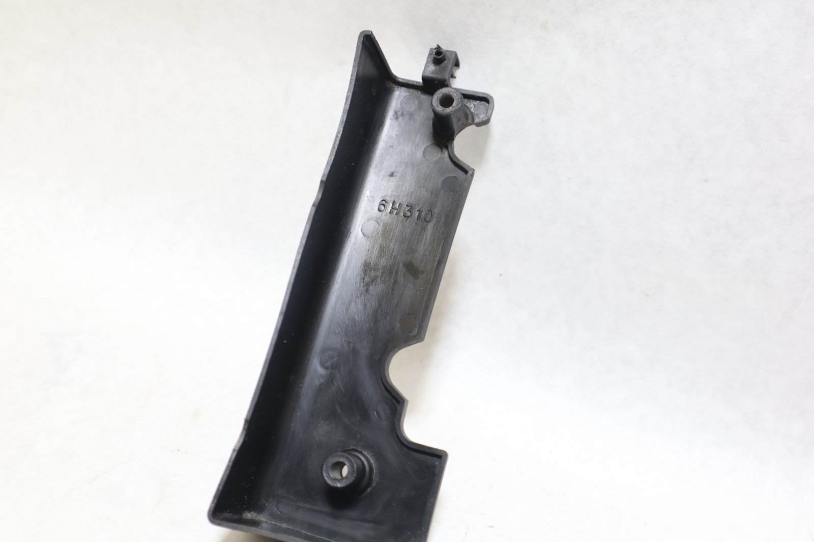 Yamaha 70hp 2 stroke outboard relay cover (6H3-81916-10-00) - Image 8